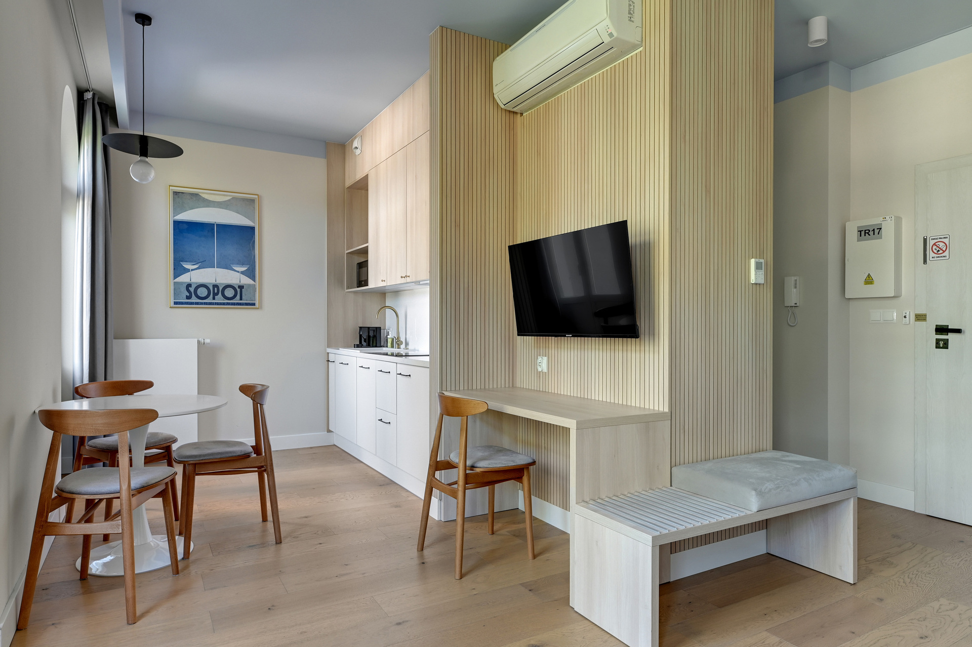 Grand Apartments