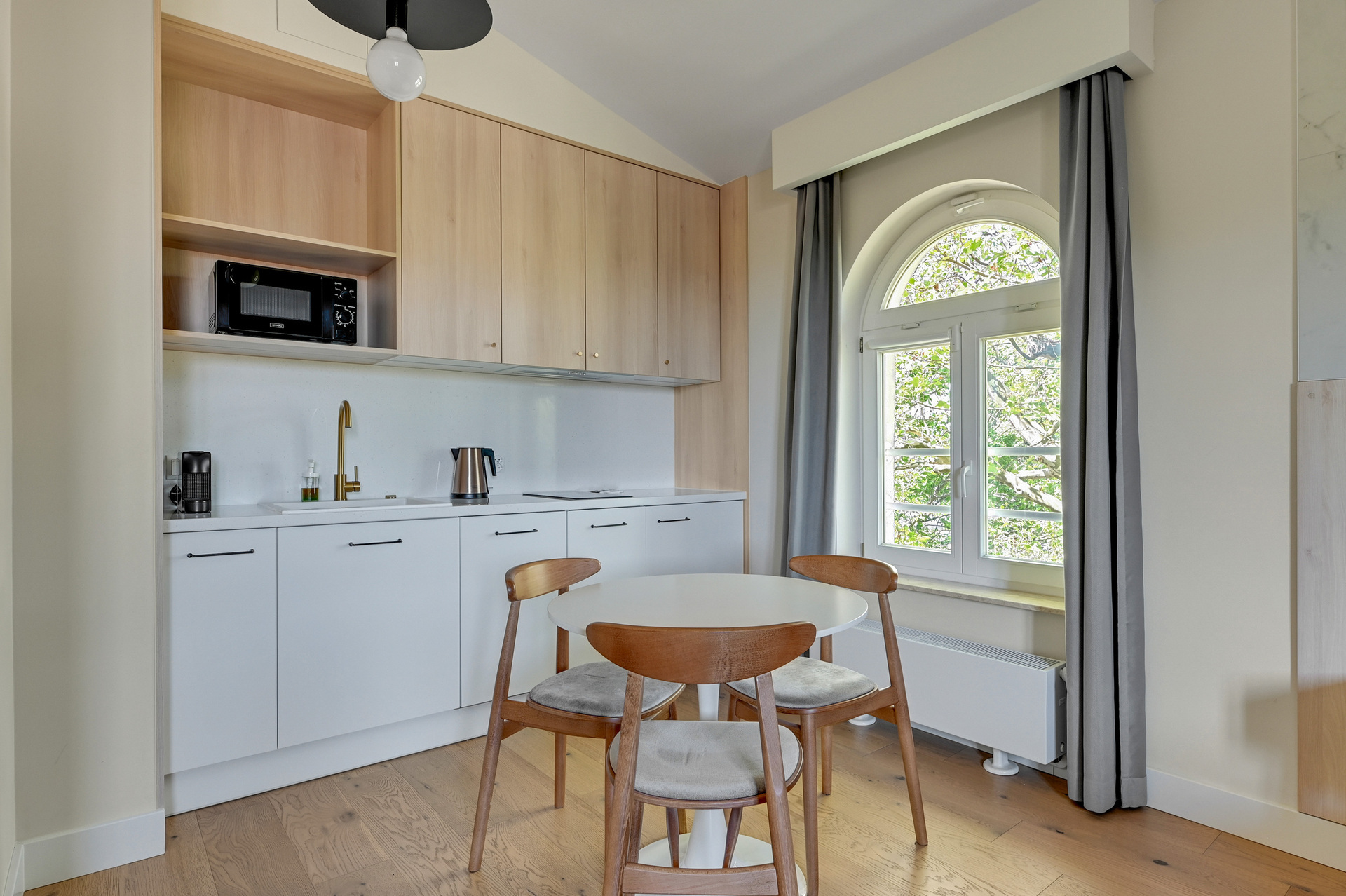 Grand Apartments