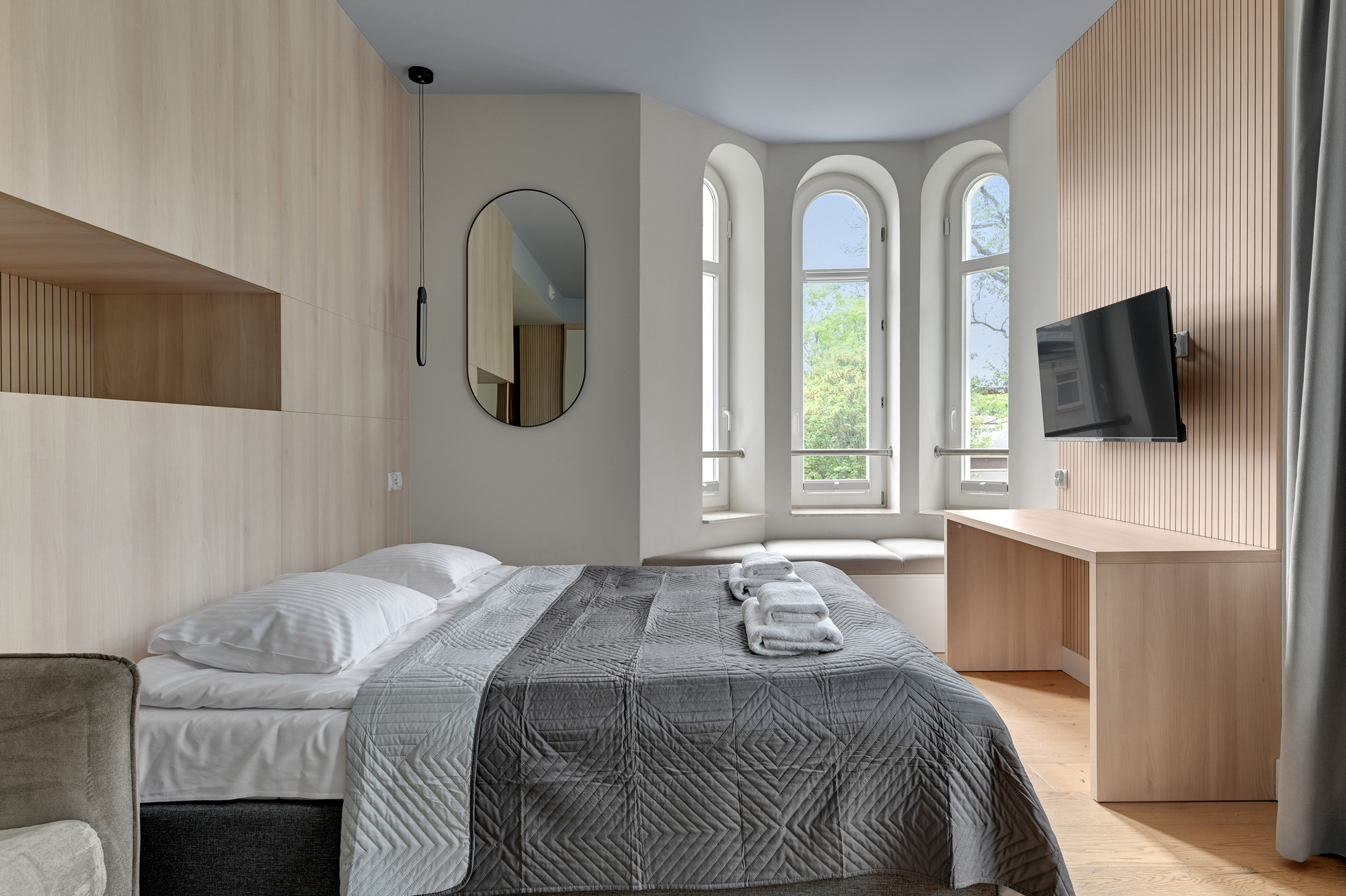 Grand Apartments
