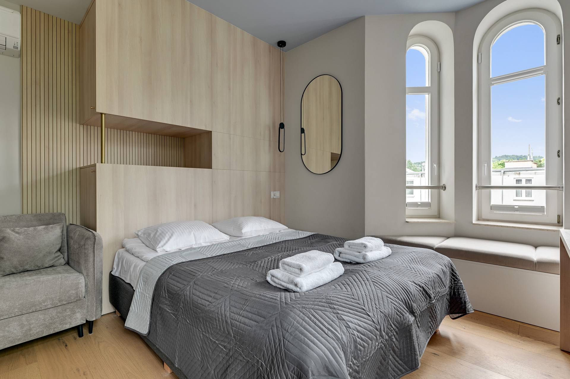 Grand Apartments