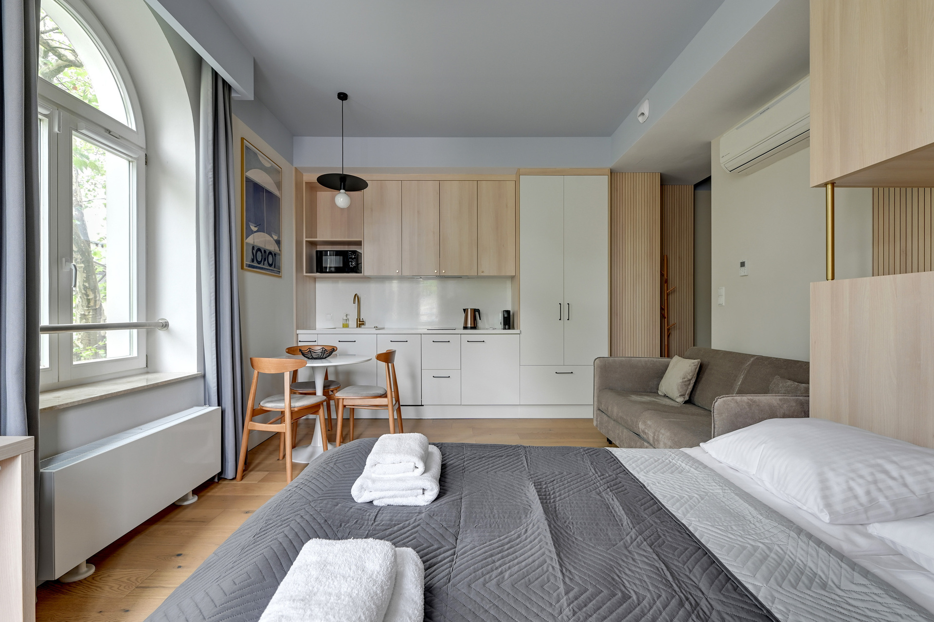 Grand Apartments