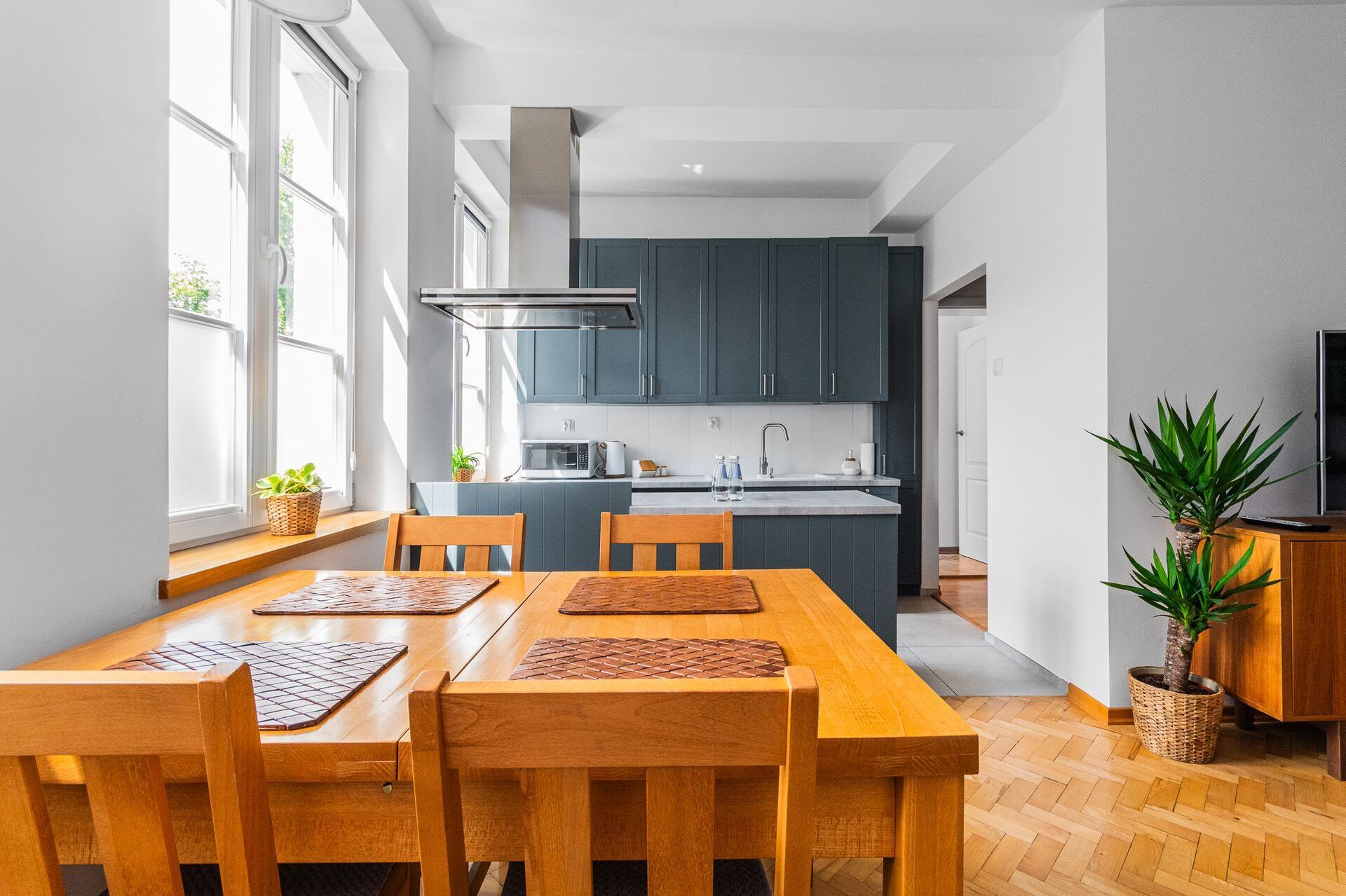 Grand Apartments