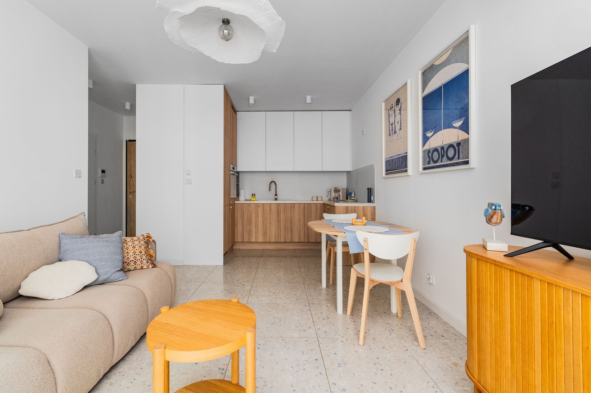 Grand Apartments