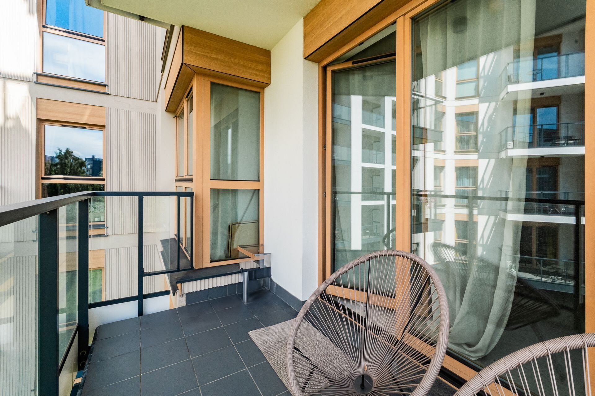 Grand Apartments
