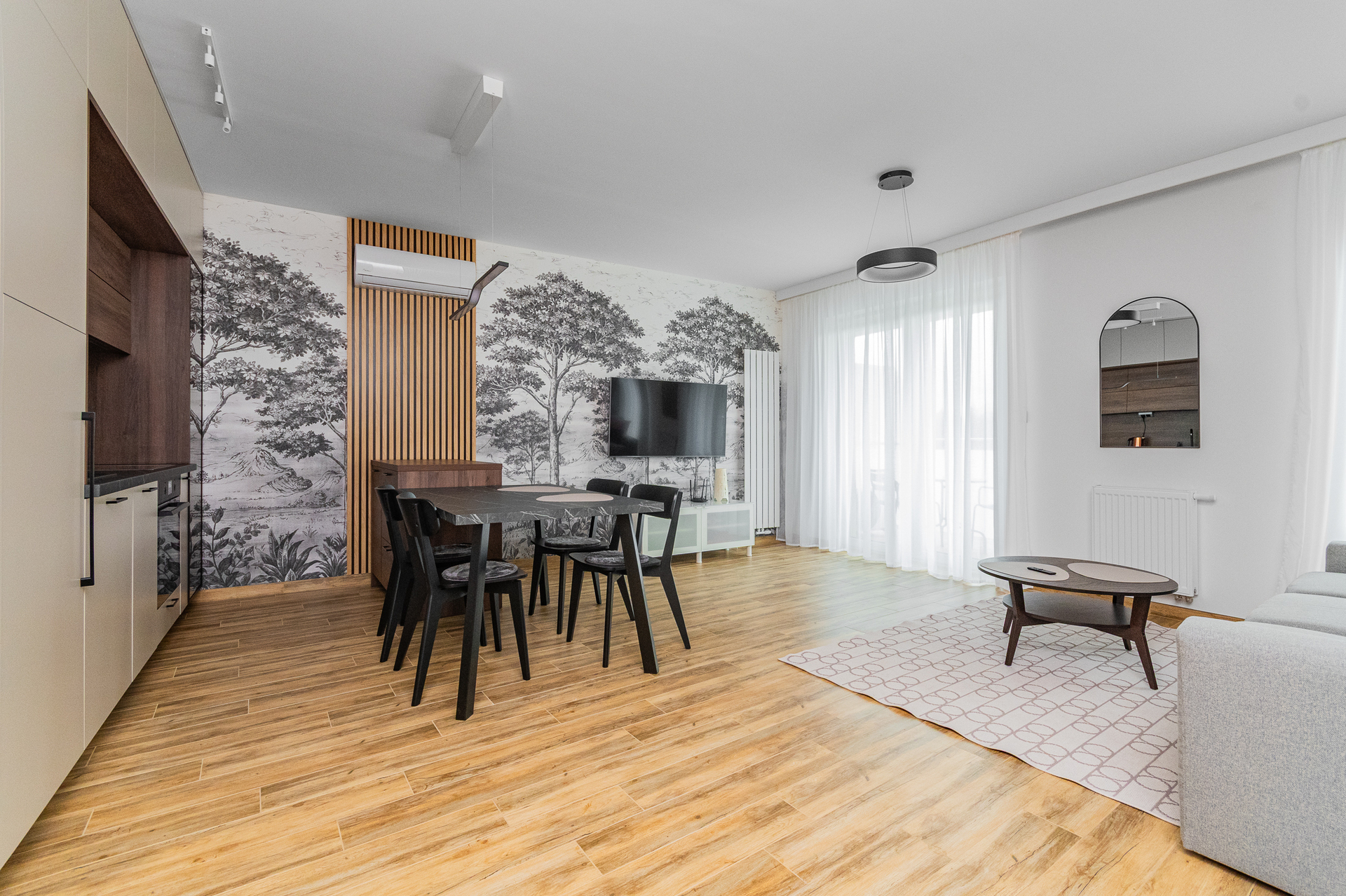 Grand Apartments