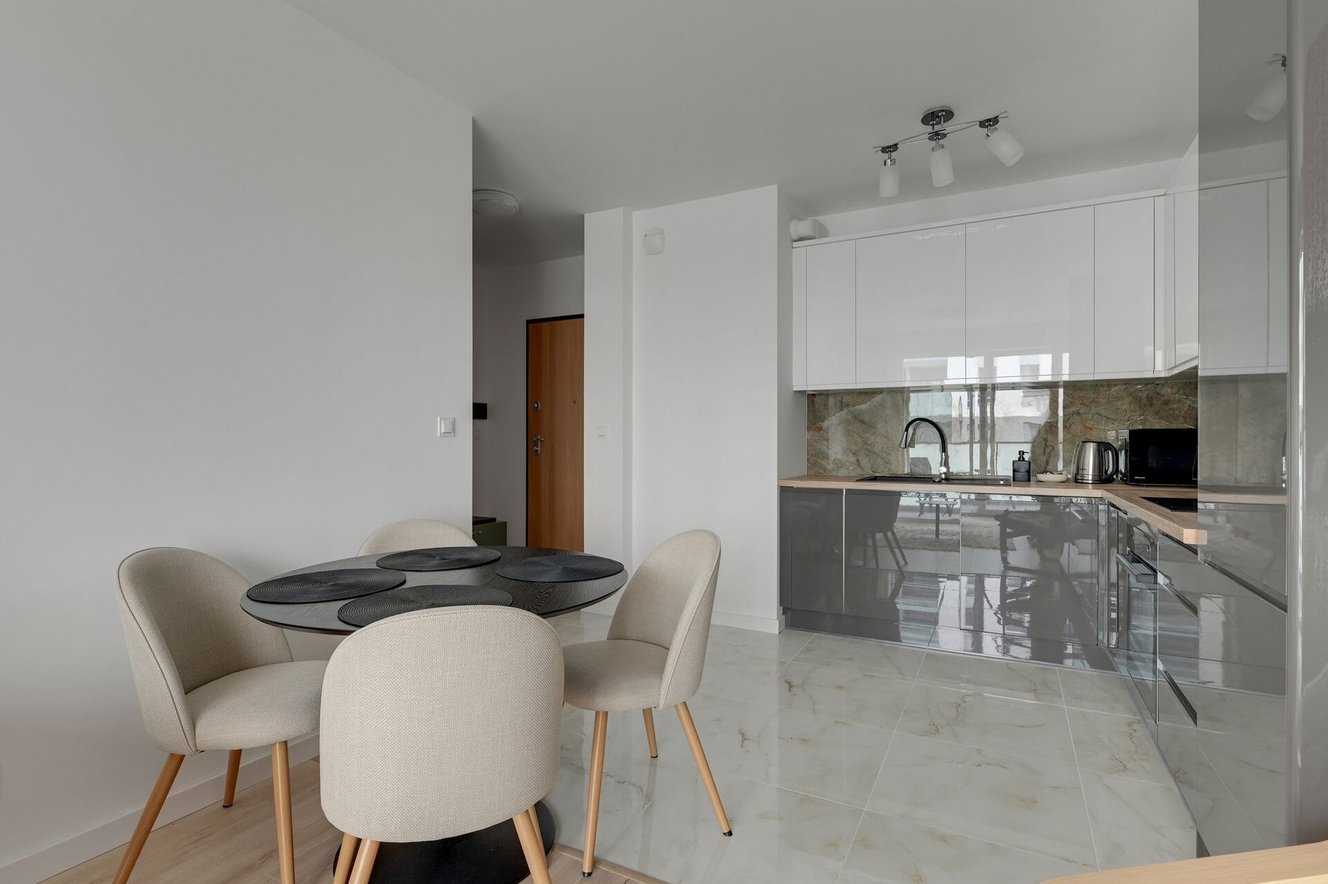 Grand Apartments