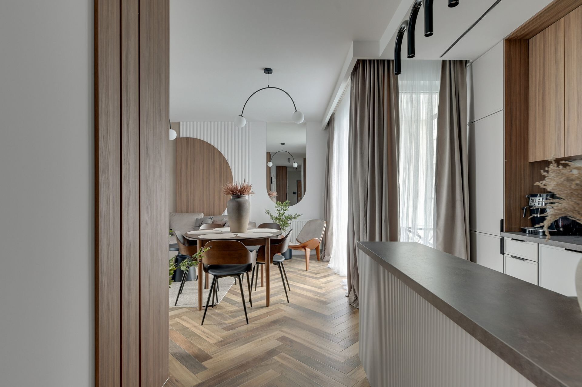 Grand Apartments