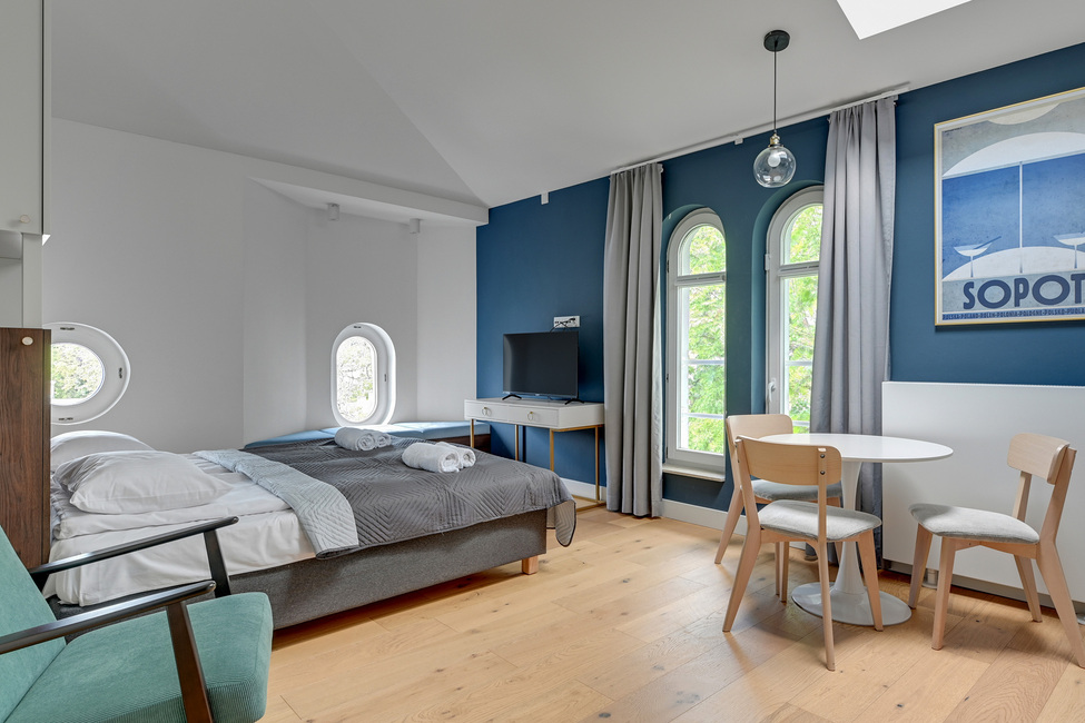 Grand Apartments