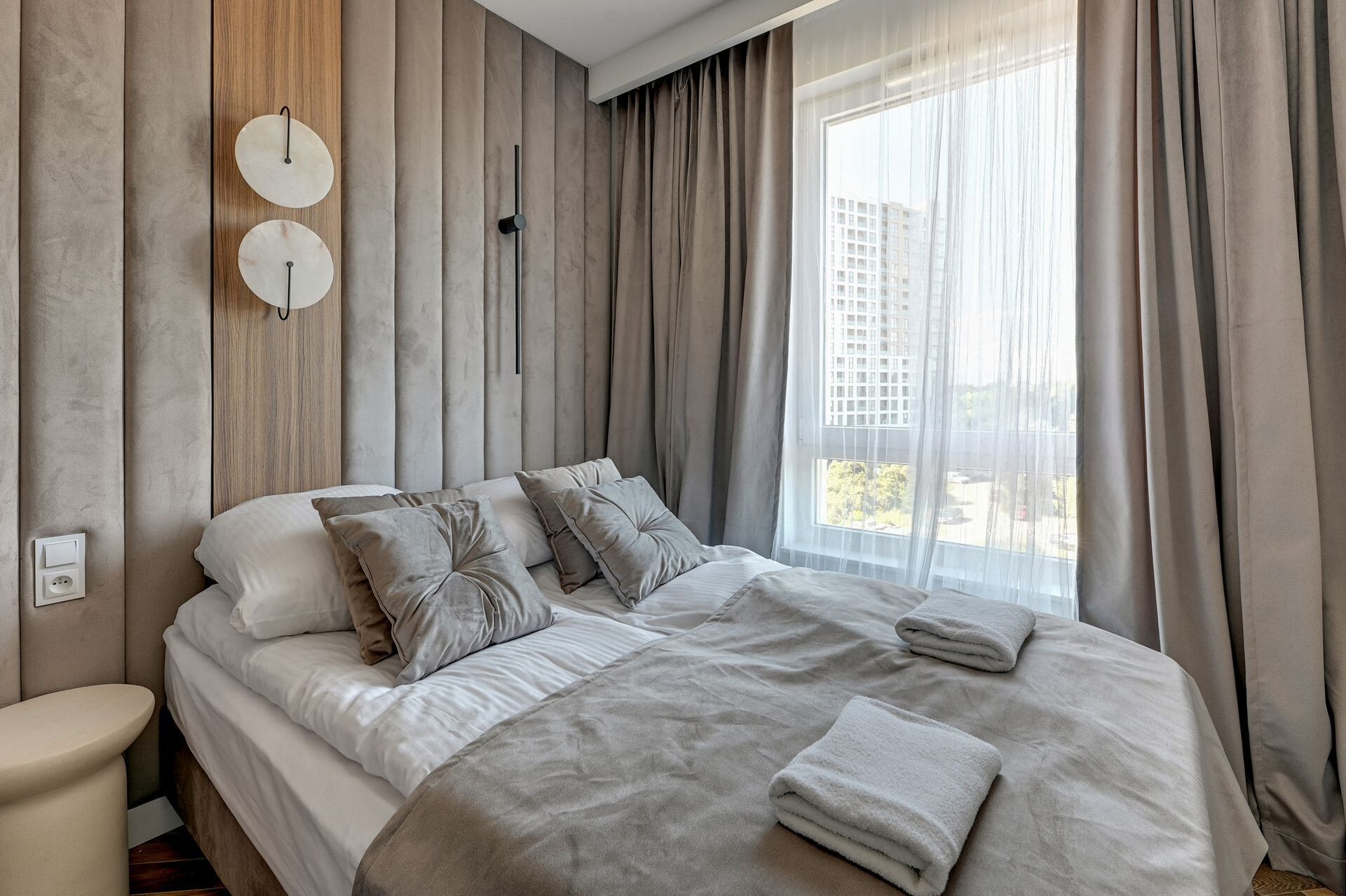 Grand Apartments