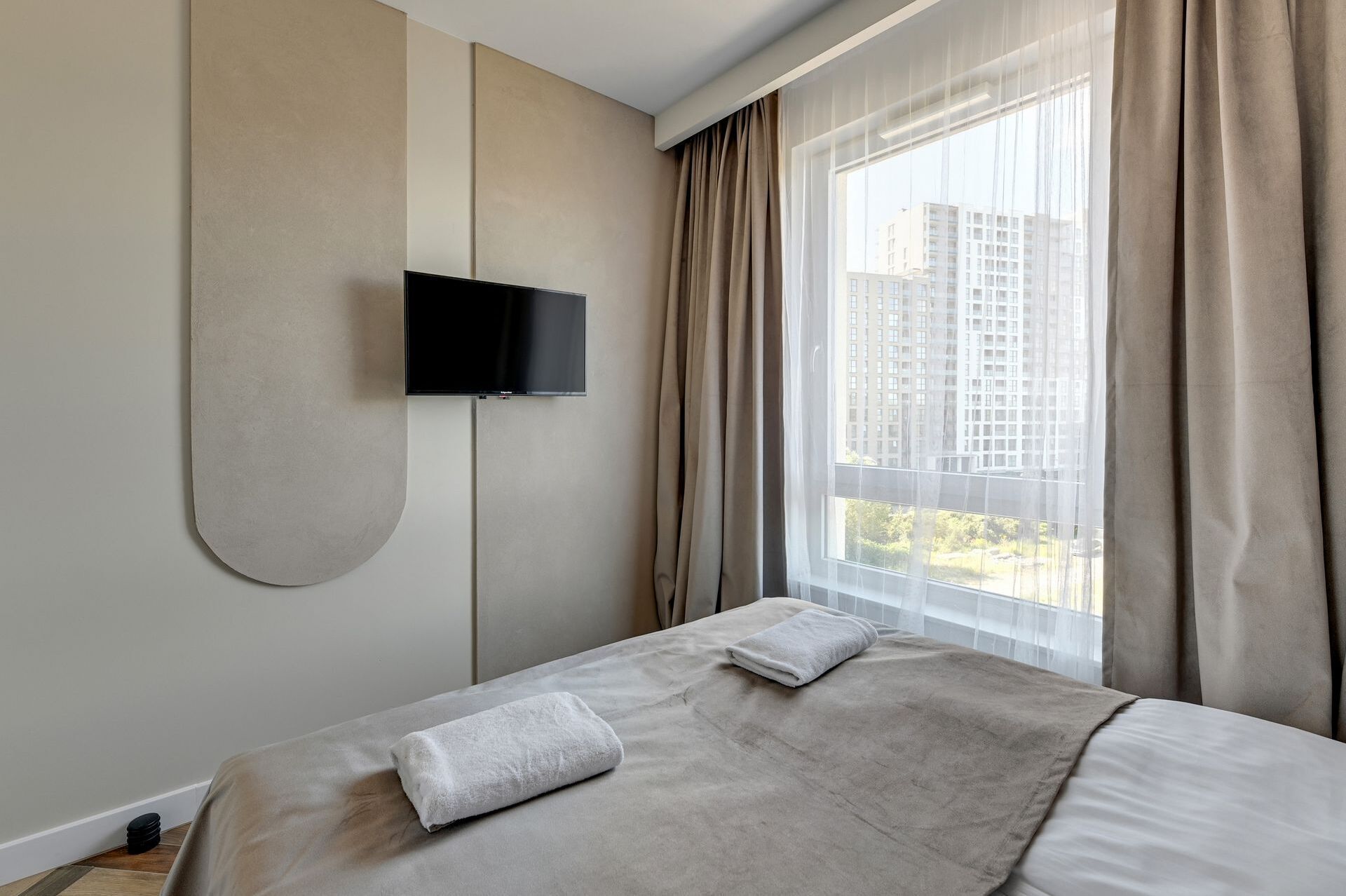 Grand Apartments