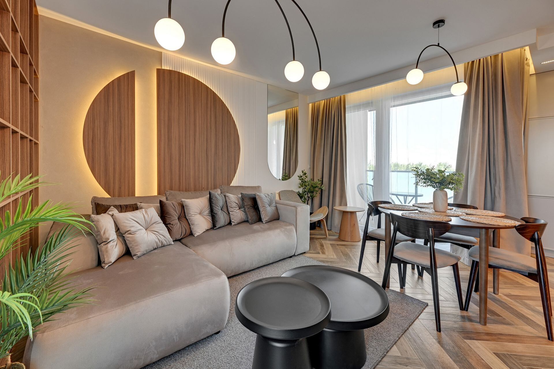 Grand Apartments