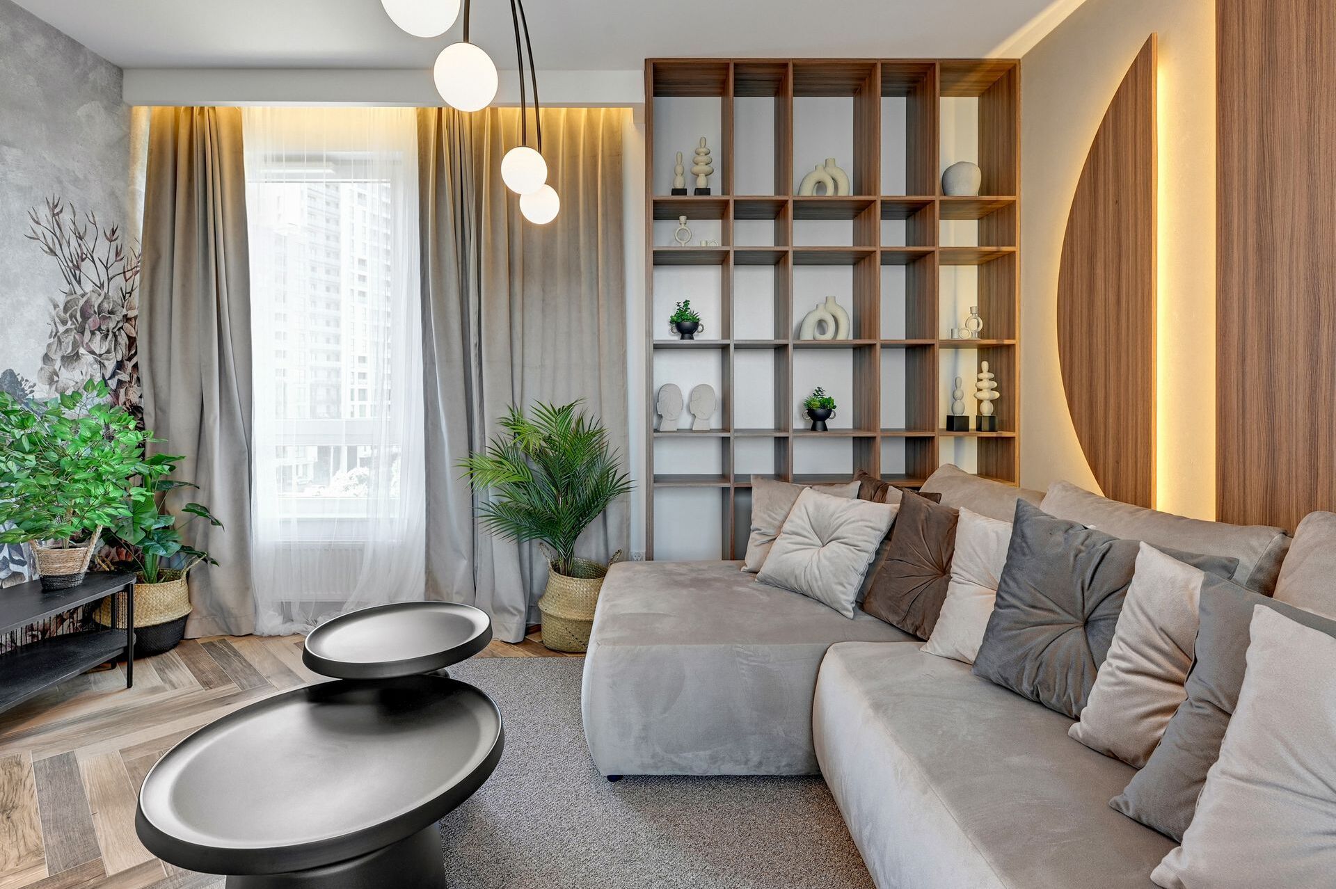 Grand Apartments