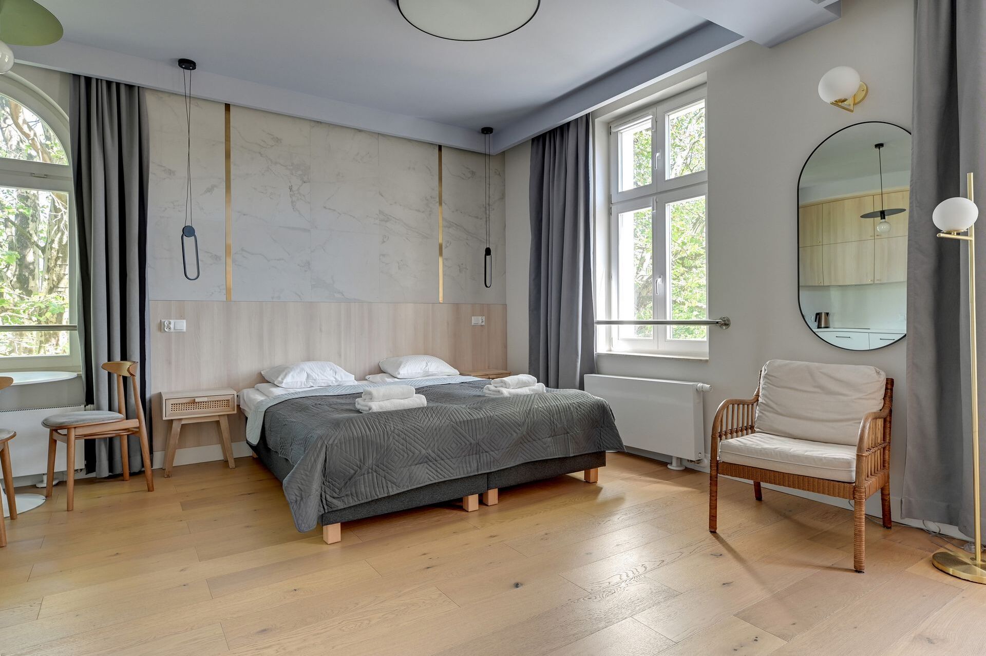 Grand Apartments
