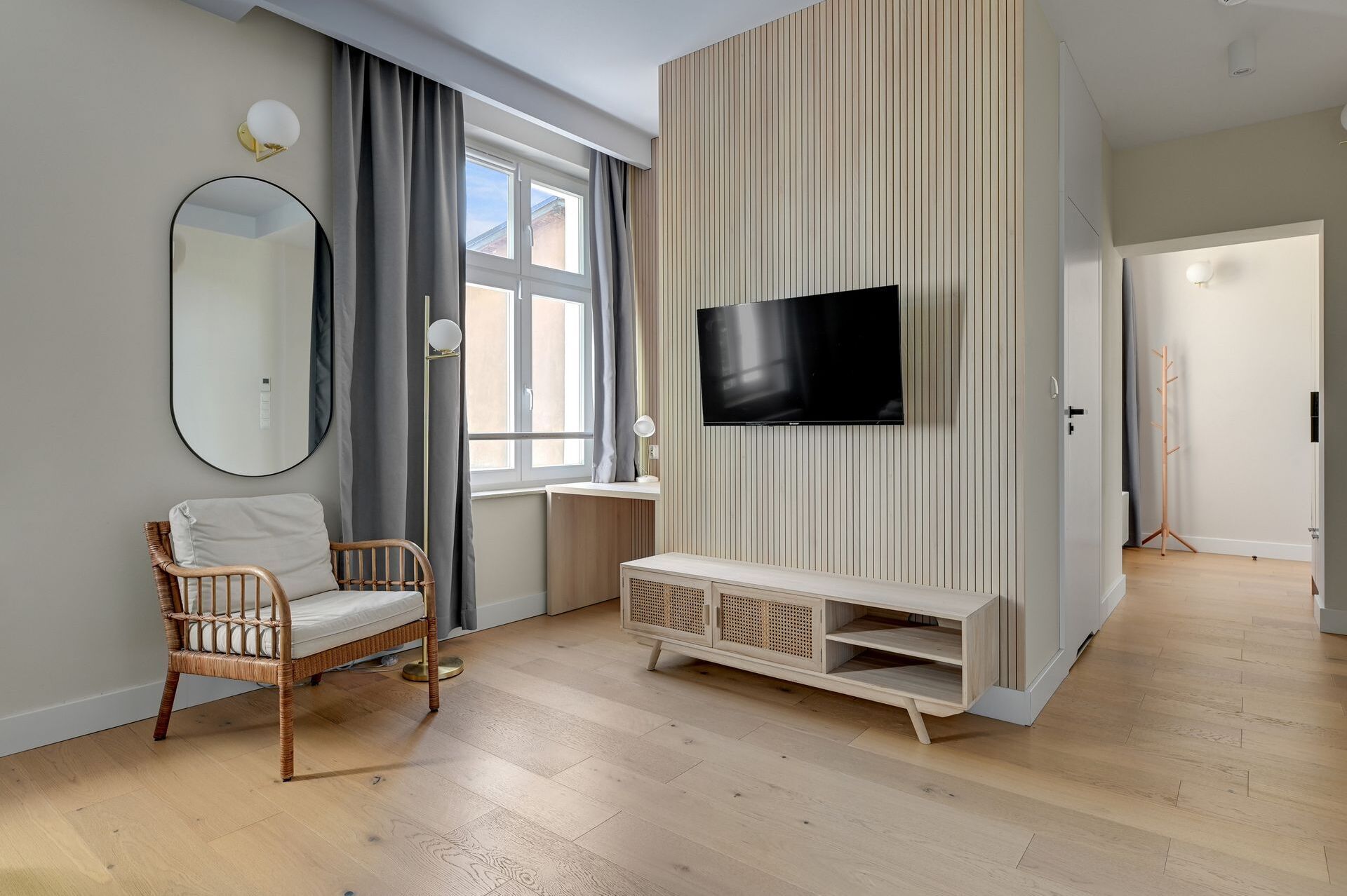 Grand Apartments