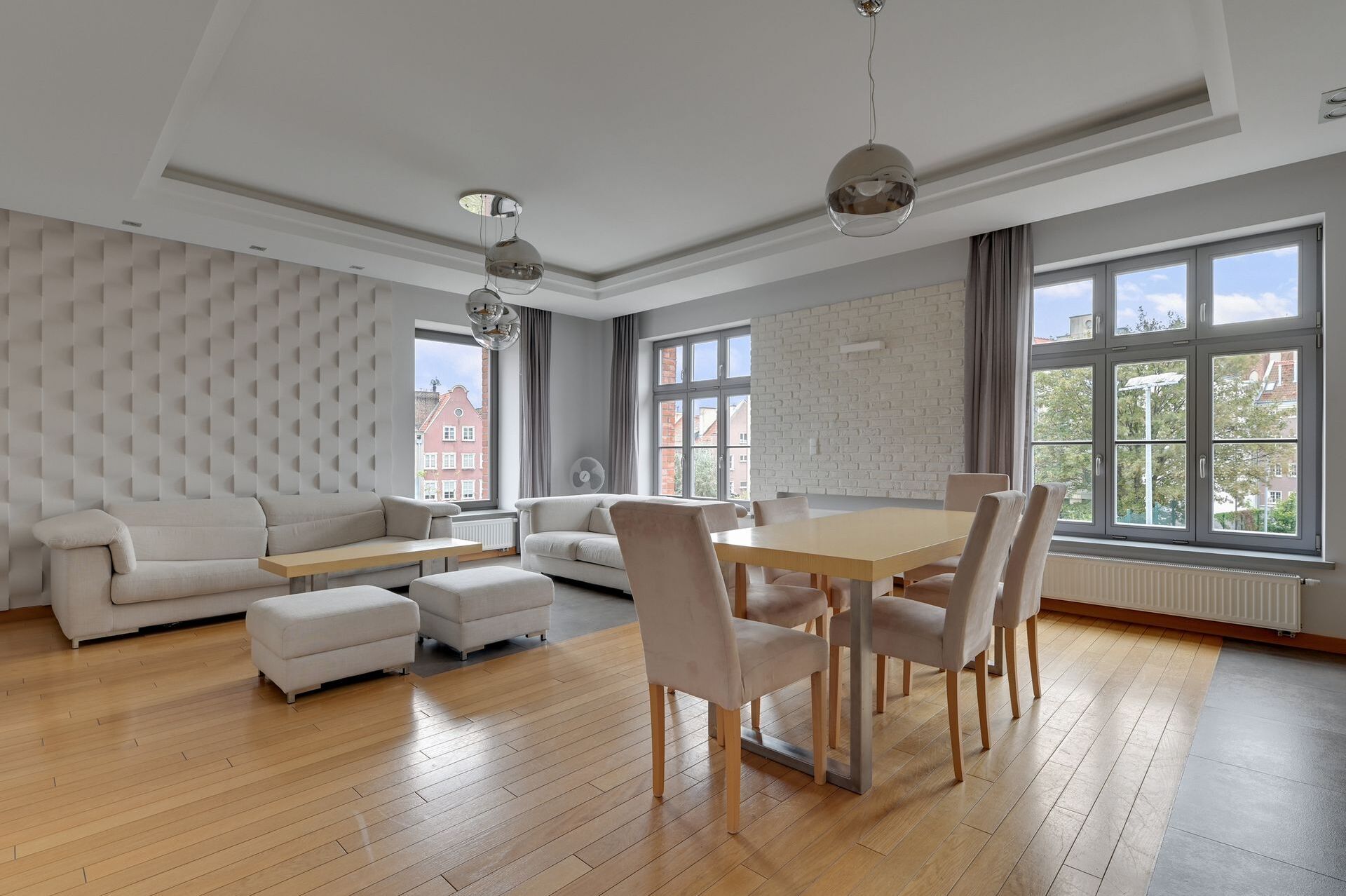 Grand Apartments
