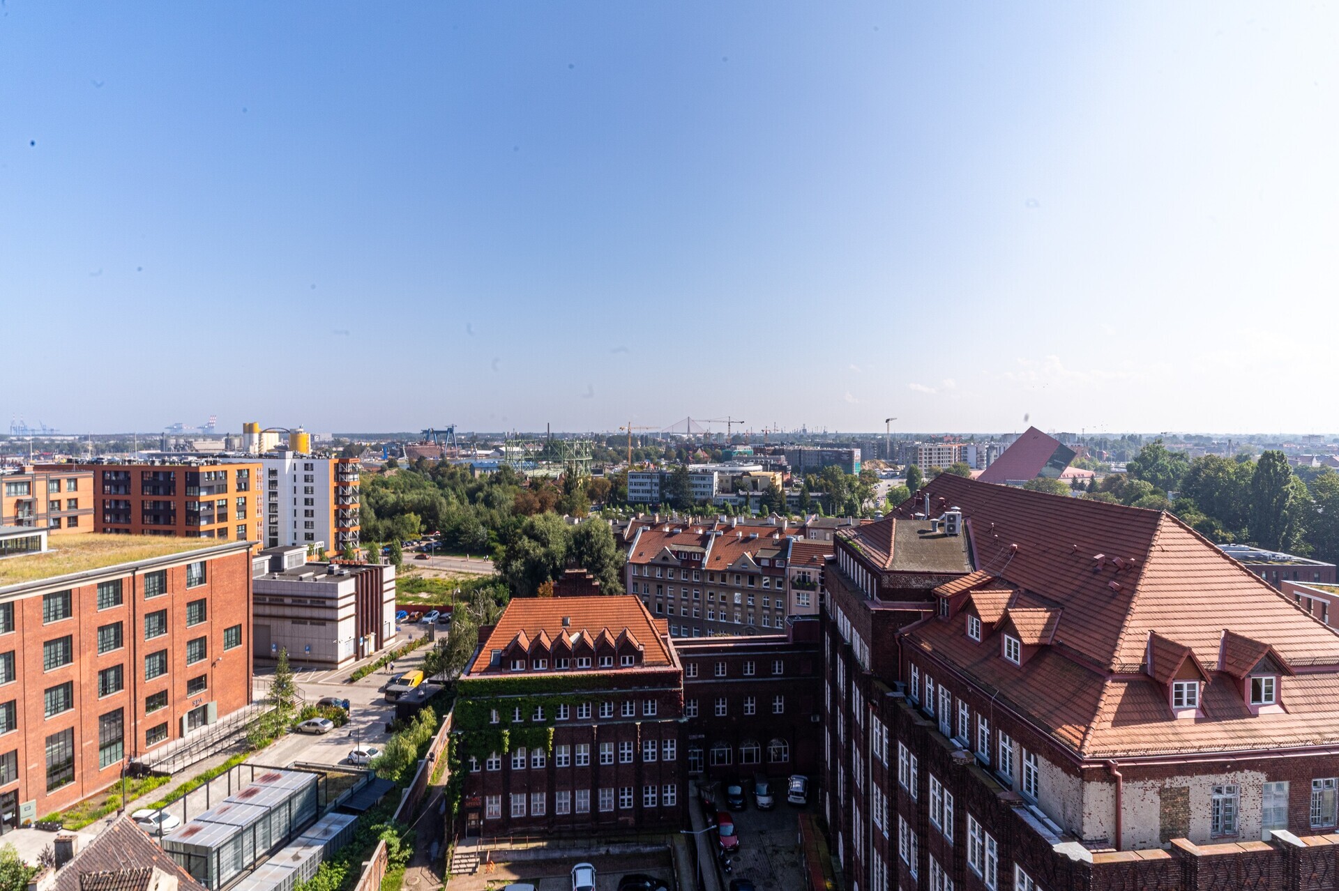 Grand Apartments