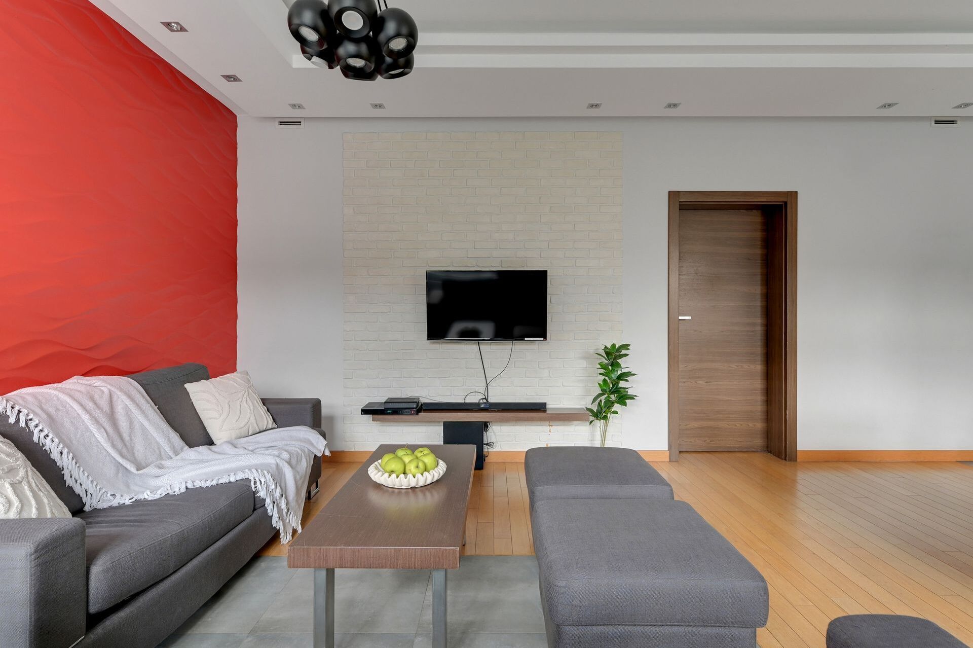 Grand Apartments