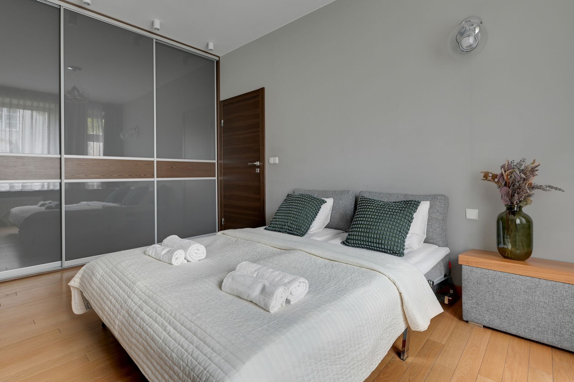 Grand Apartments