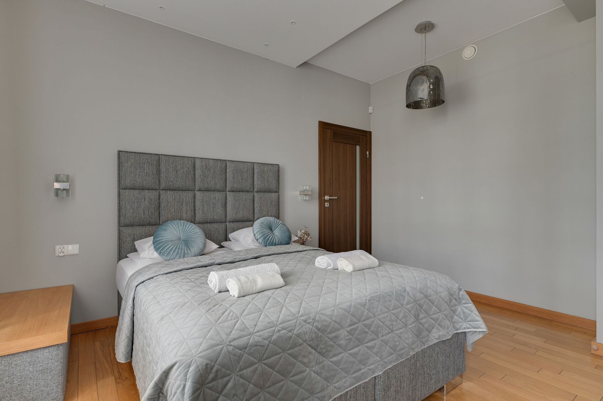 Grand Apartments