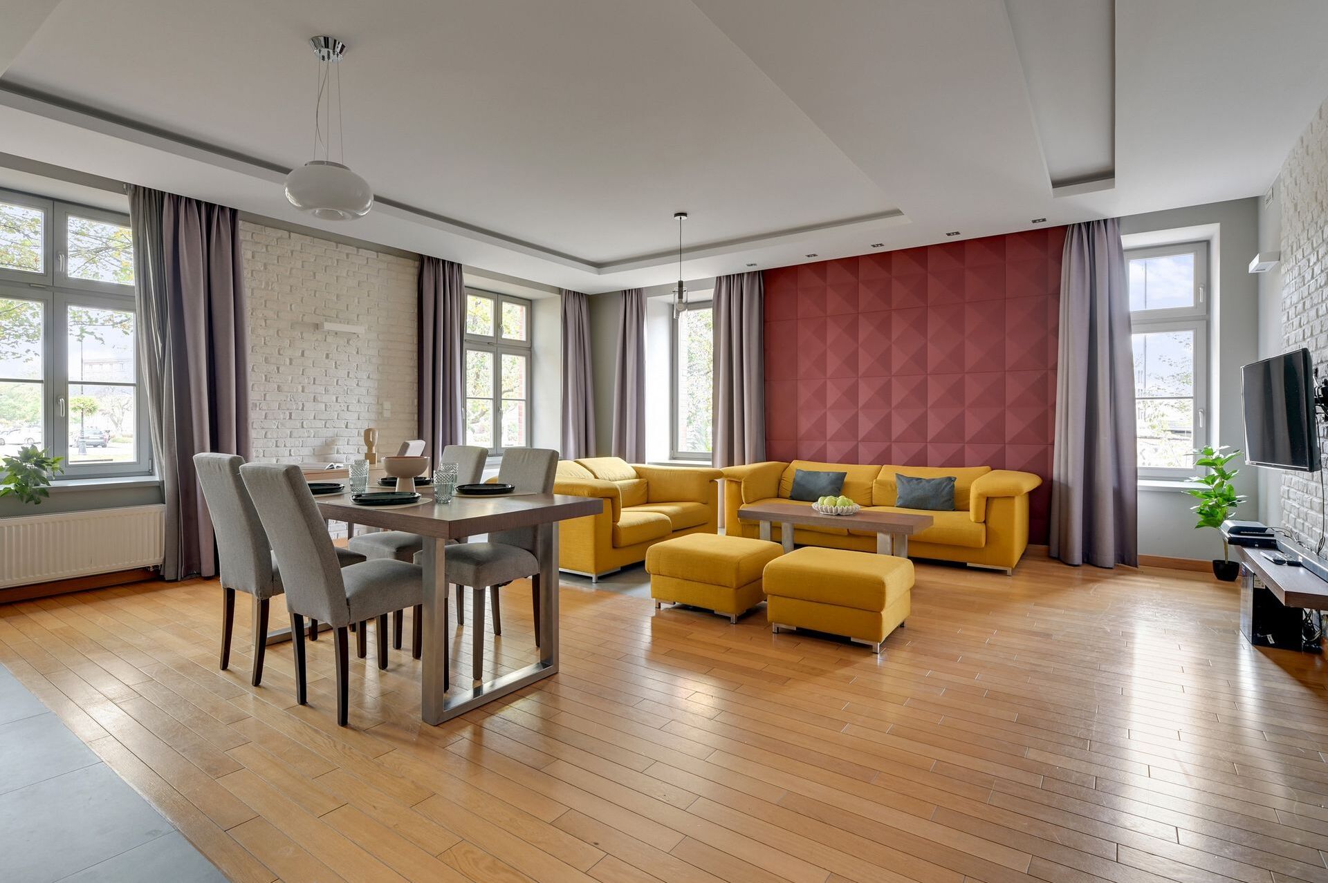 Grand Apartments