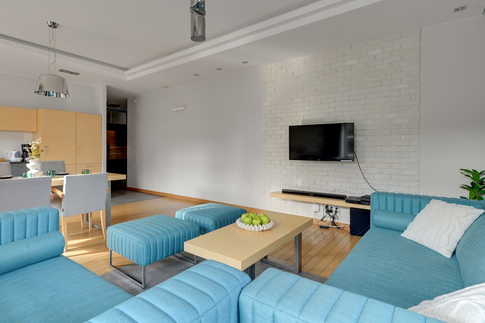Grand Apartments