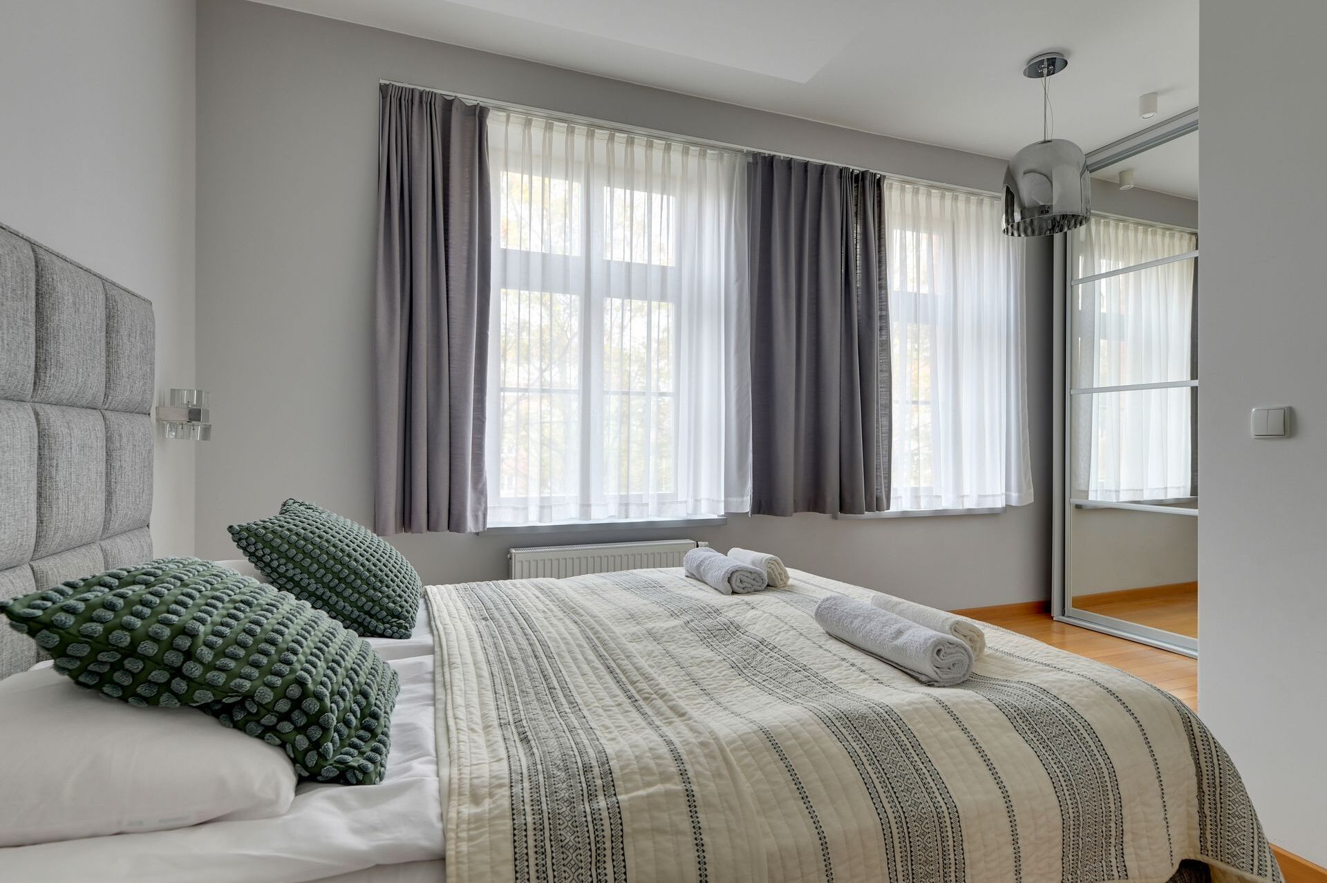 Grand Apartments