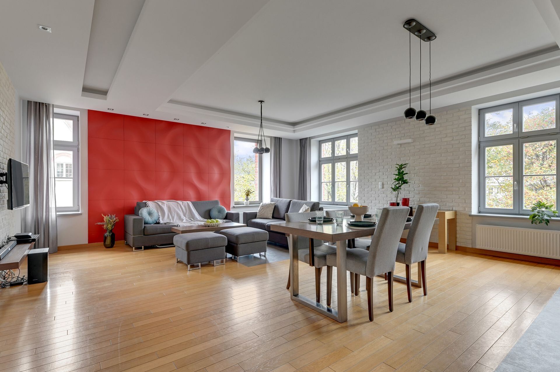 Grand Apartments