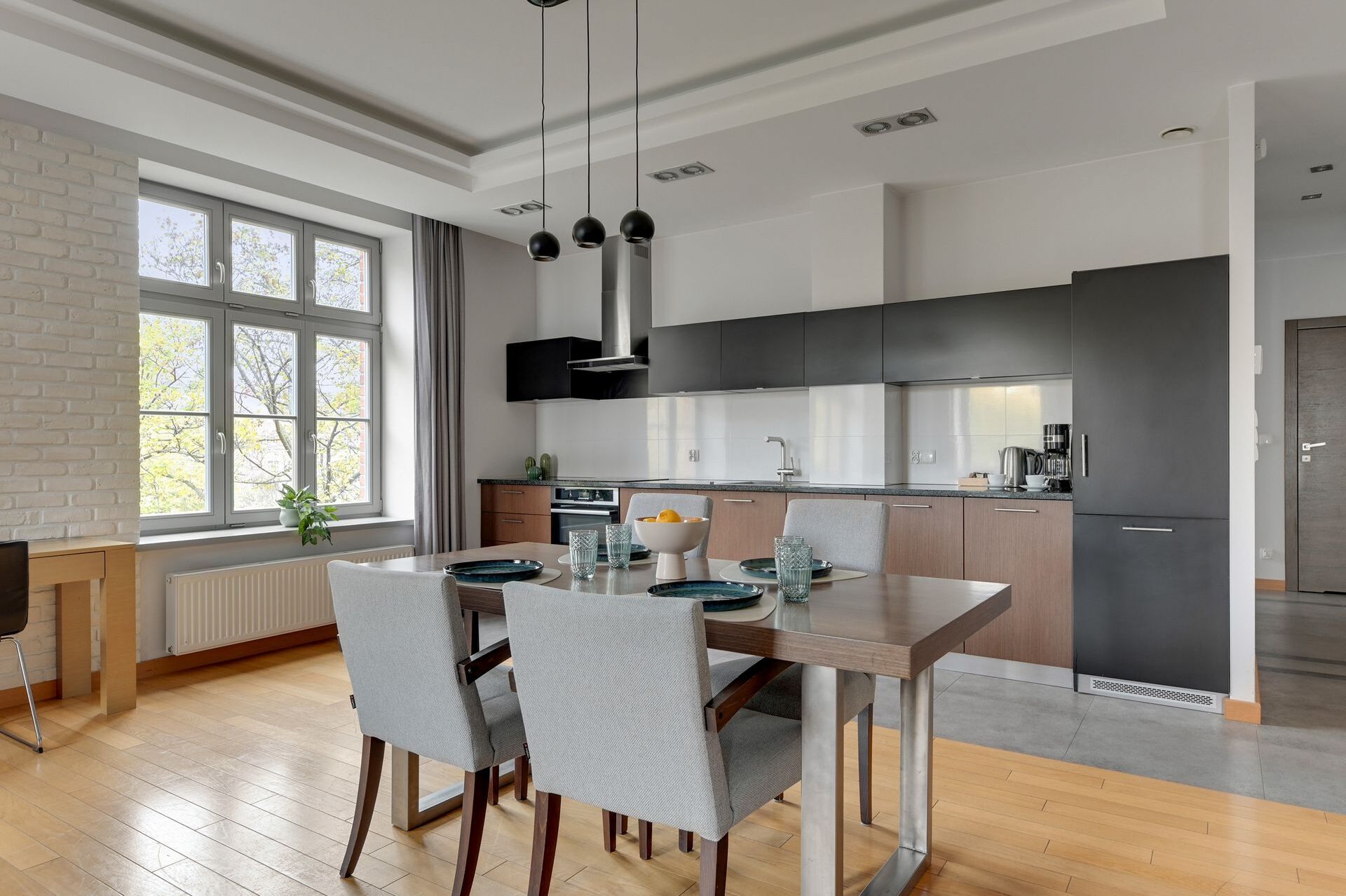 Grand Apartments