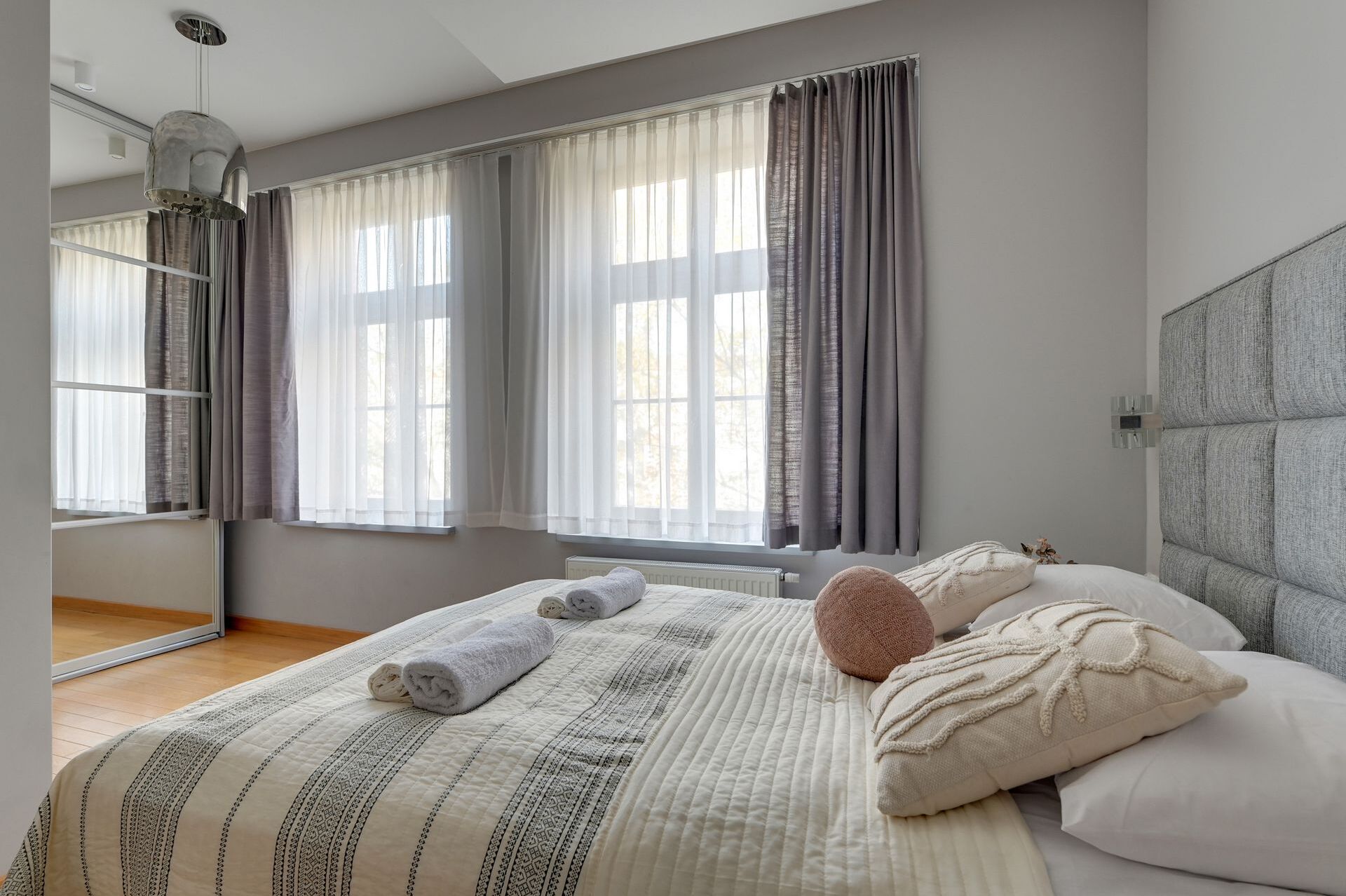 Grand Apartments