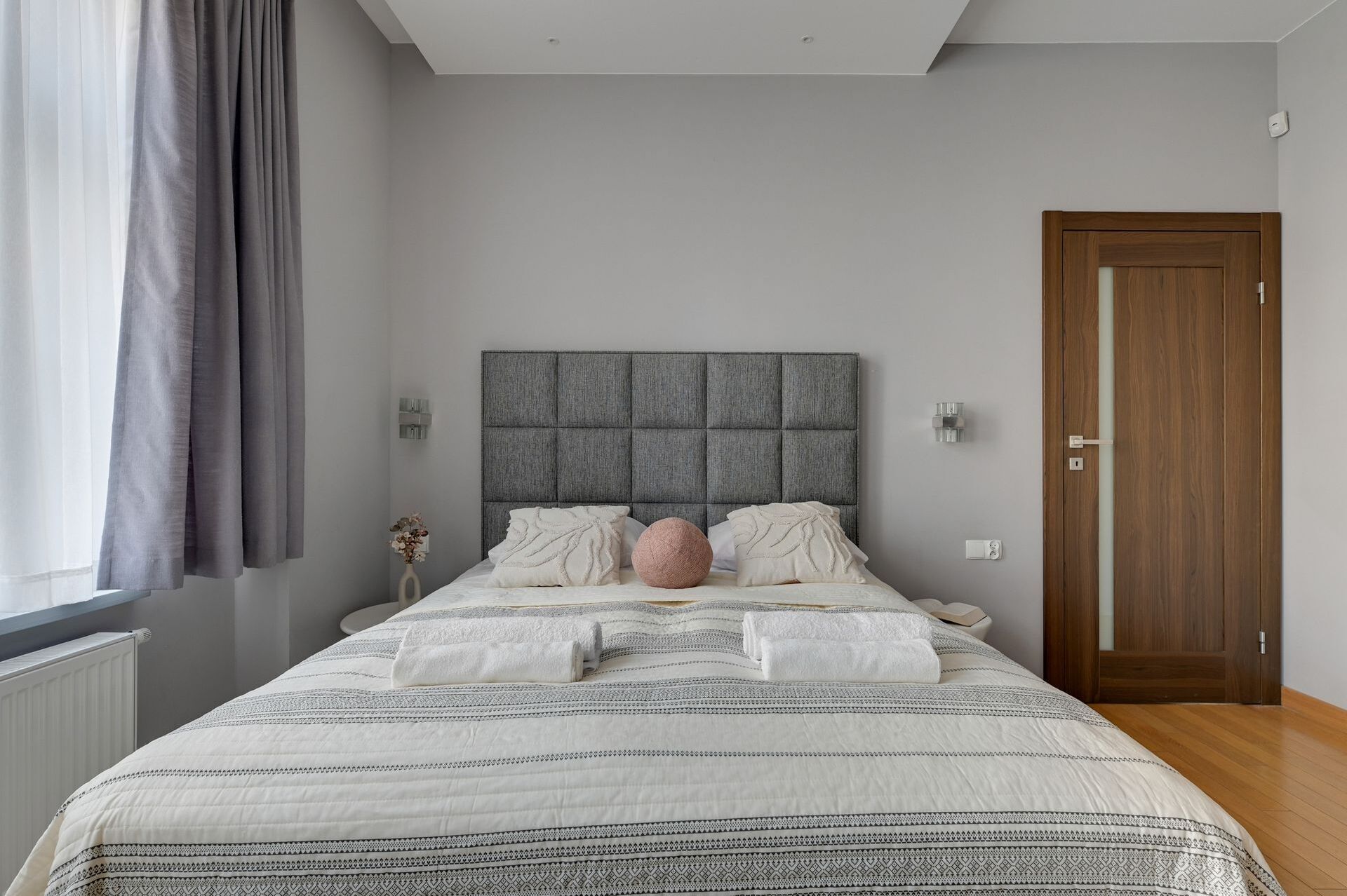 Grand Apartments