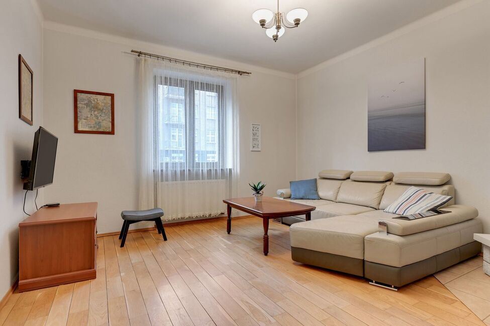 Grand Apartments