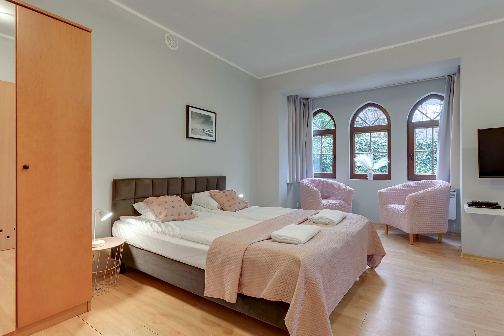 Grand Apartments