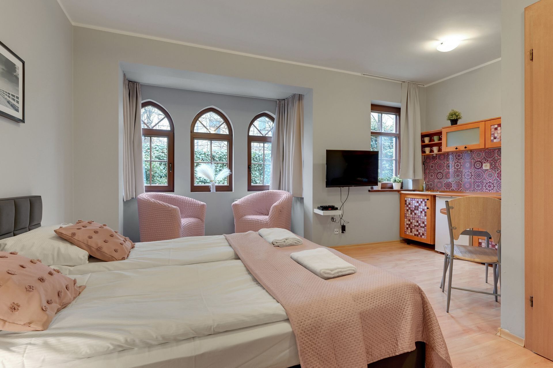 Grand Apartments