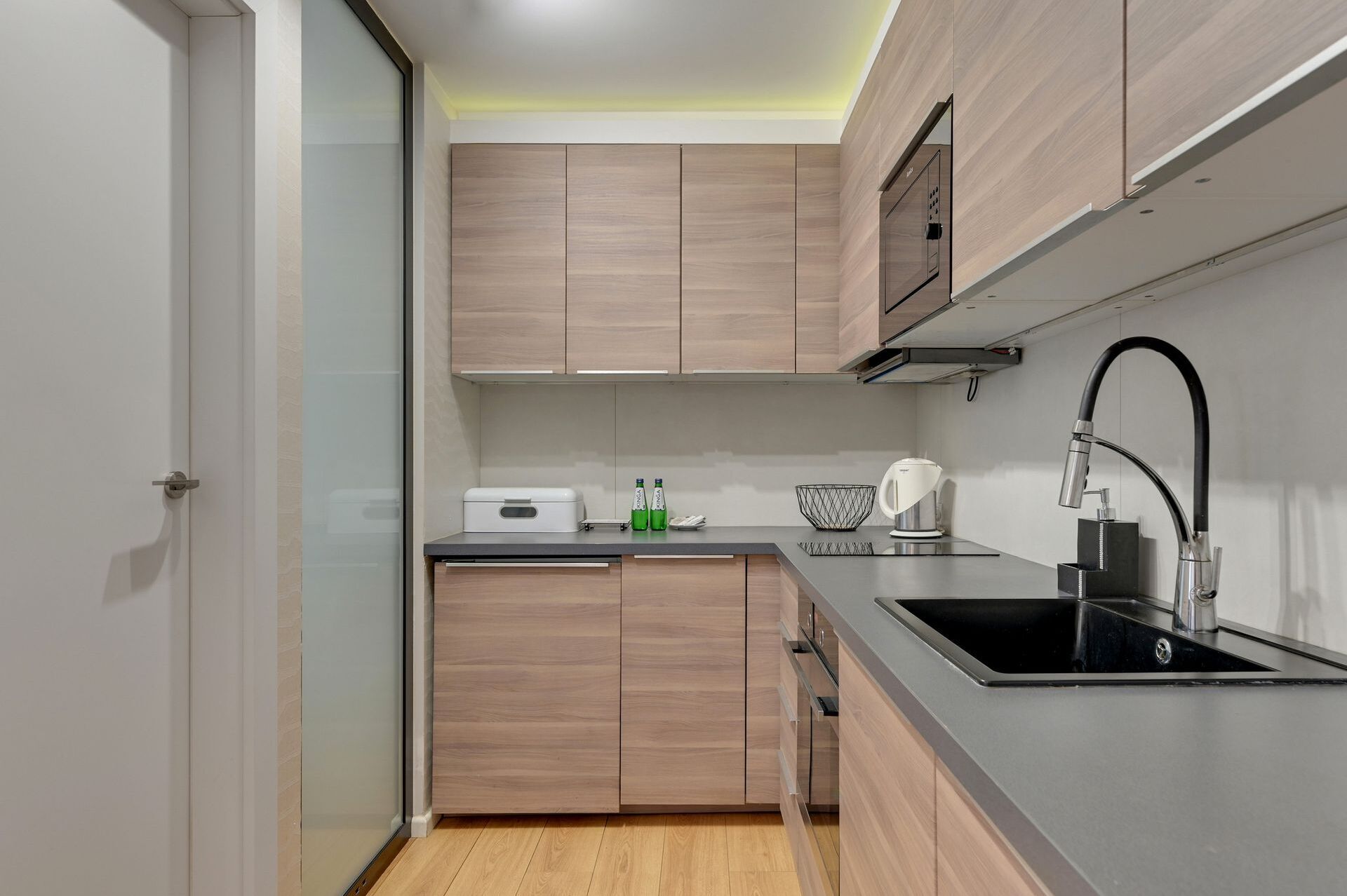 Grand Apartments