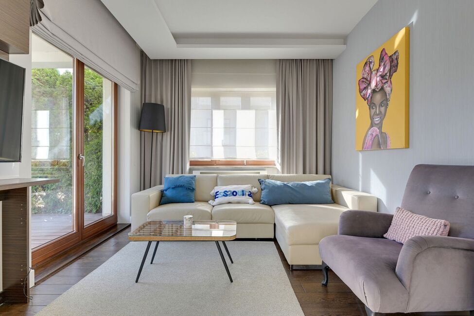 Grand Apartments
