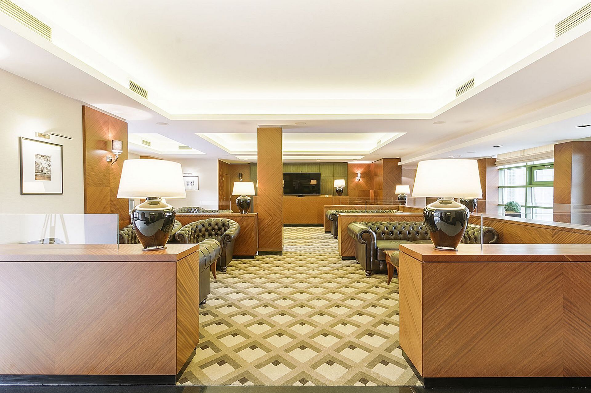 Grand Apartments