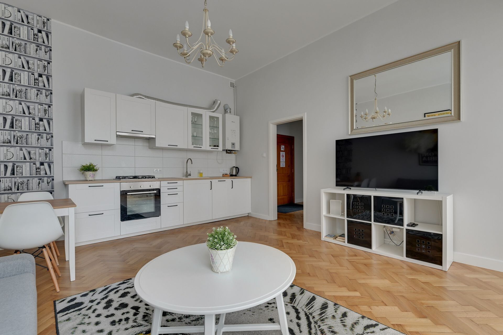 Grand Apartments