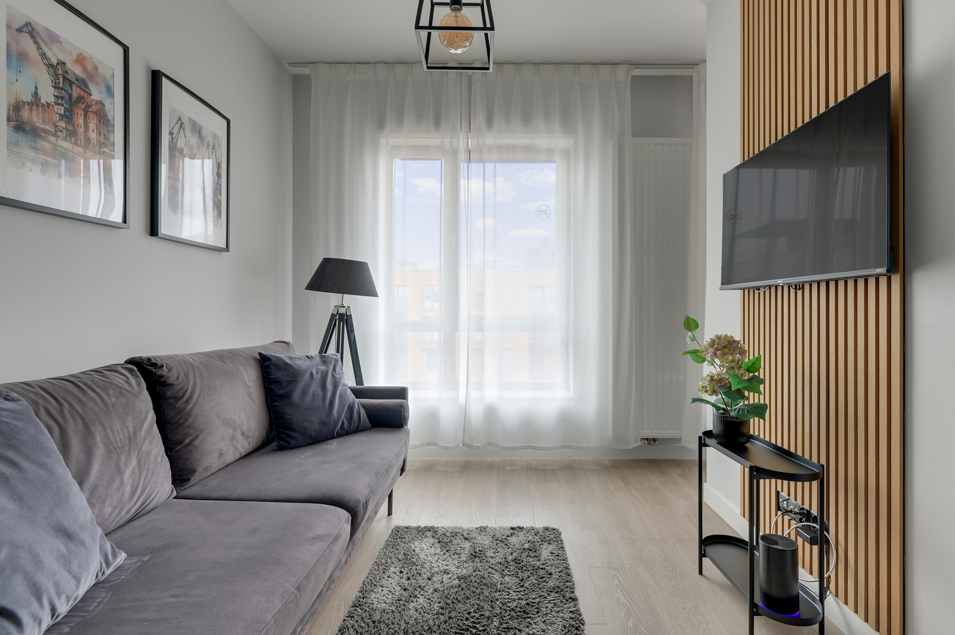 Grand Apartments