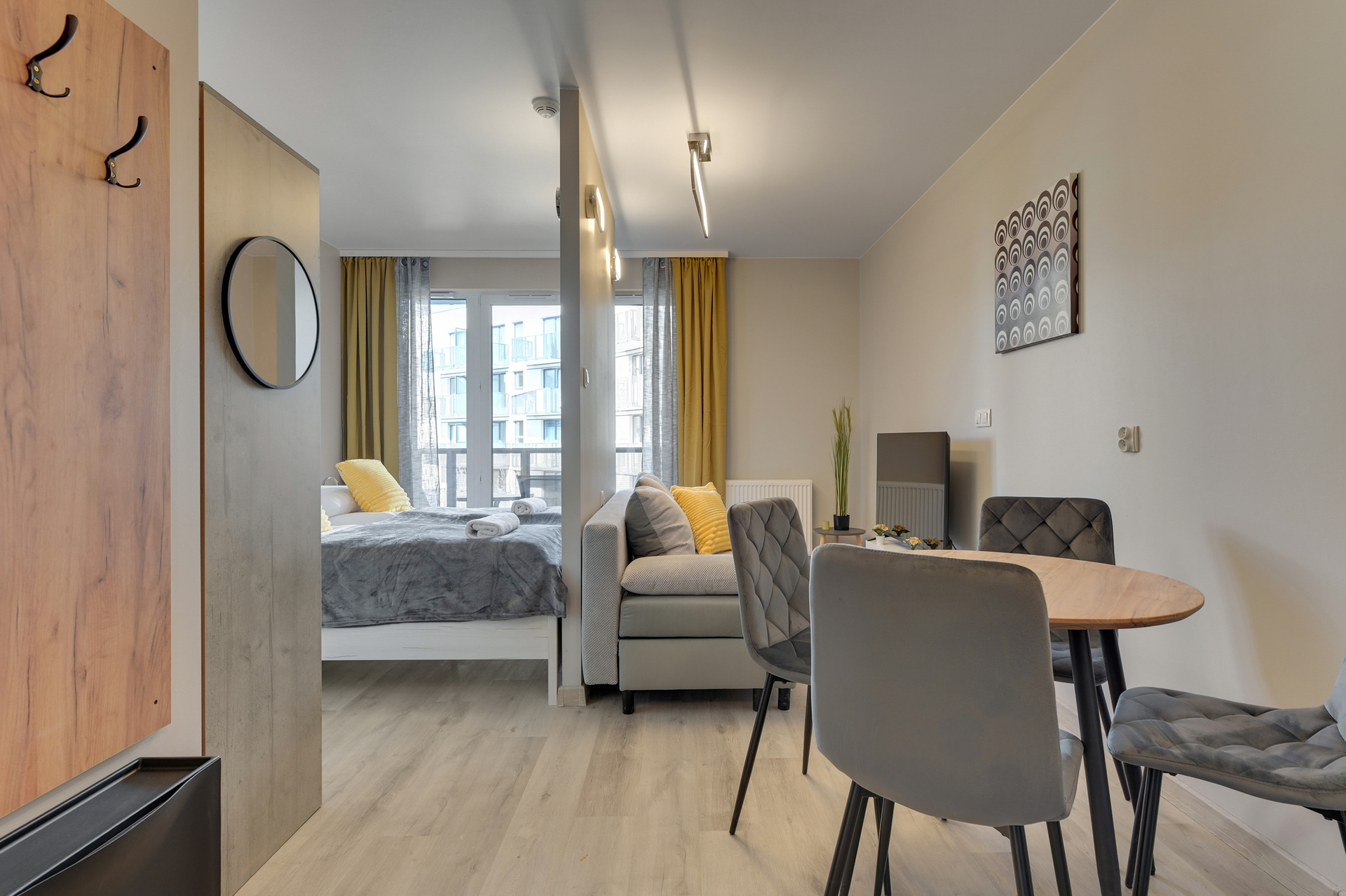 Grand Apartments