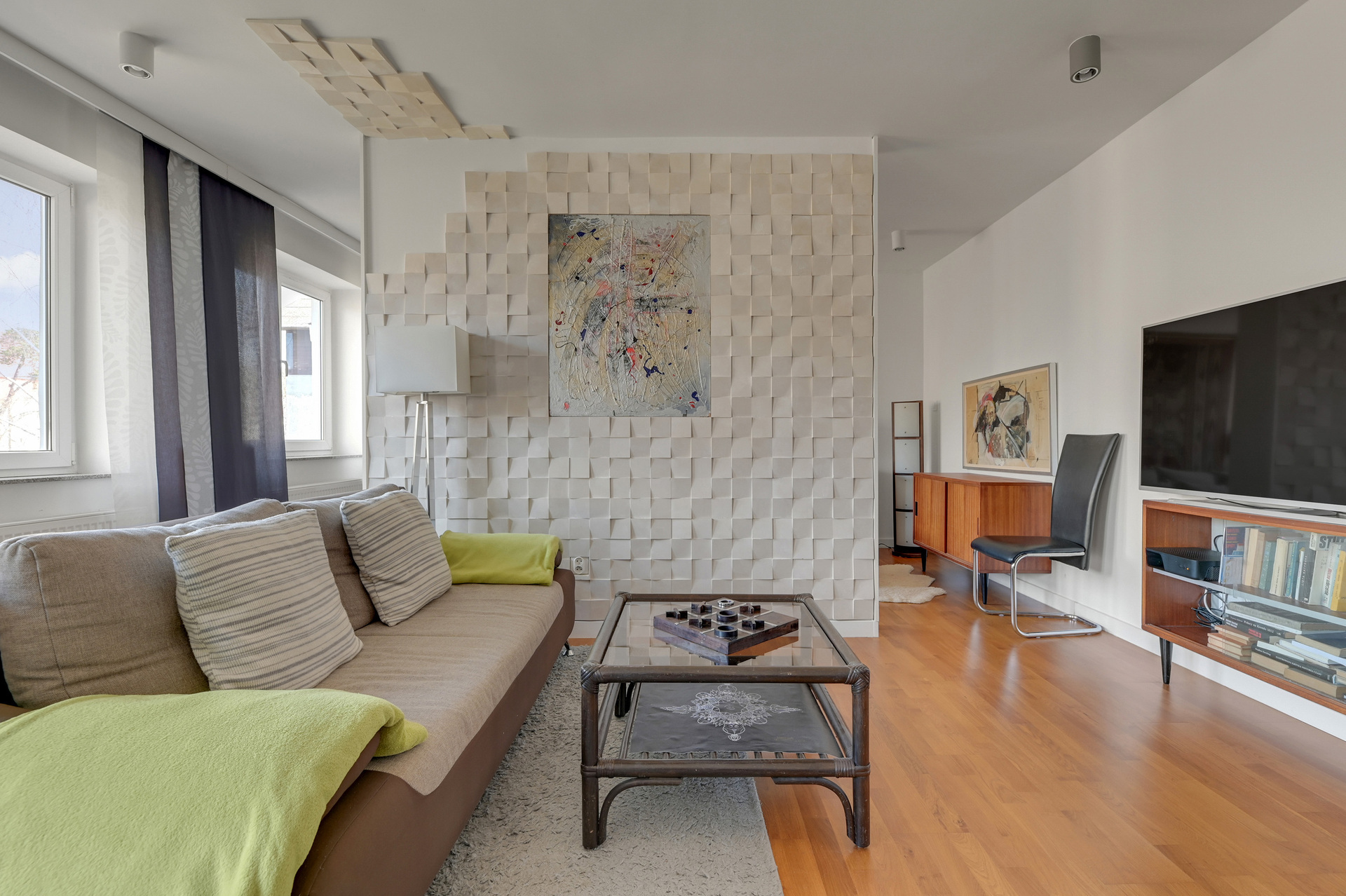 Grand Apartments