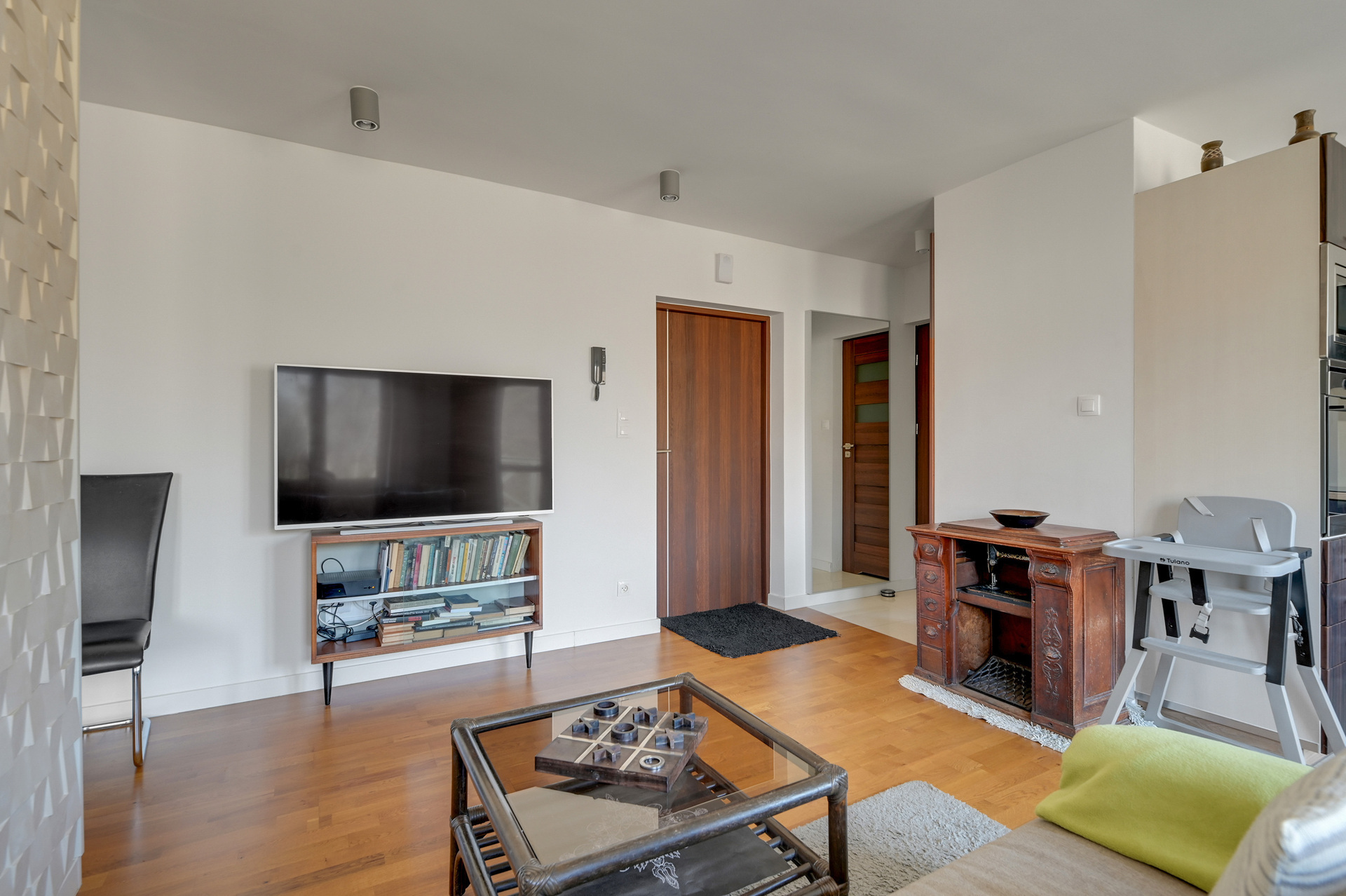 Grand Apartments