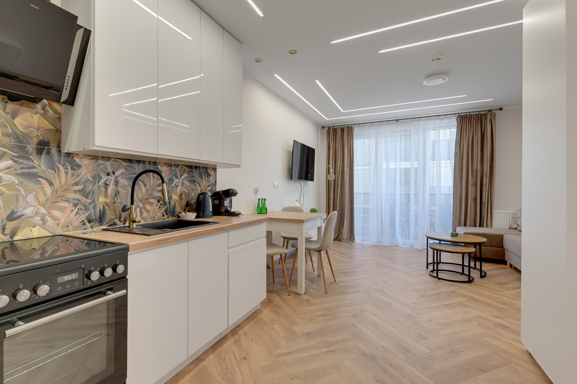Grand Apartments