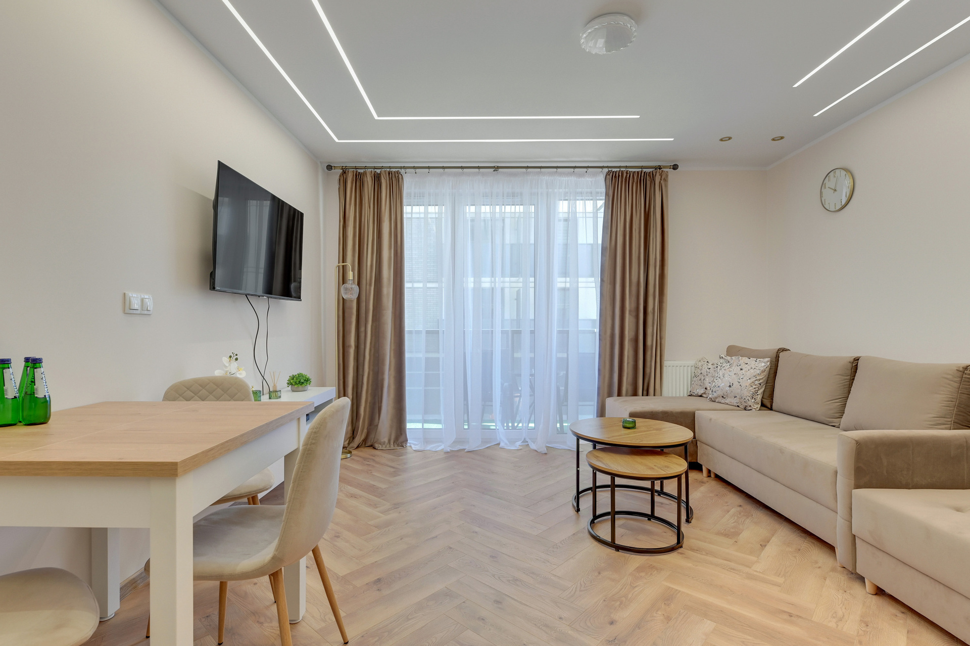 Grand Apartments