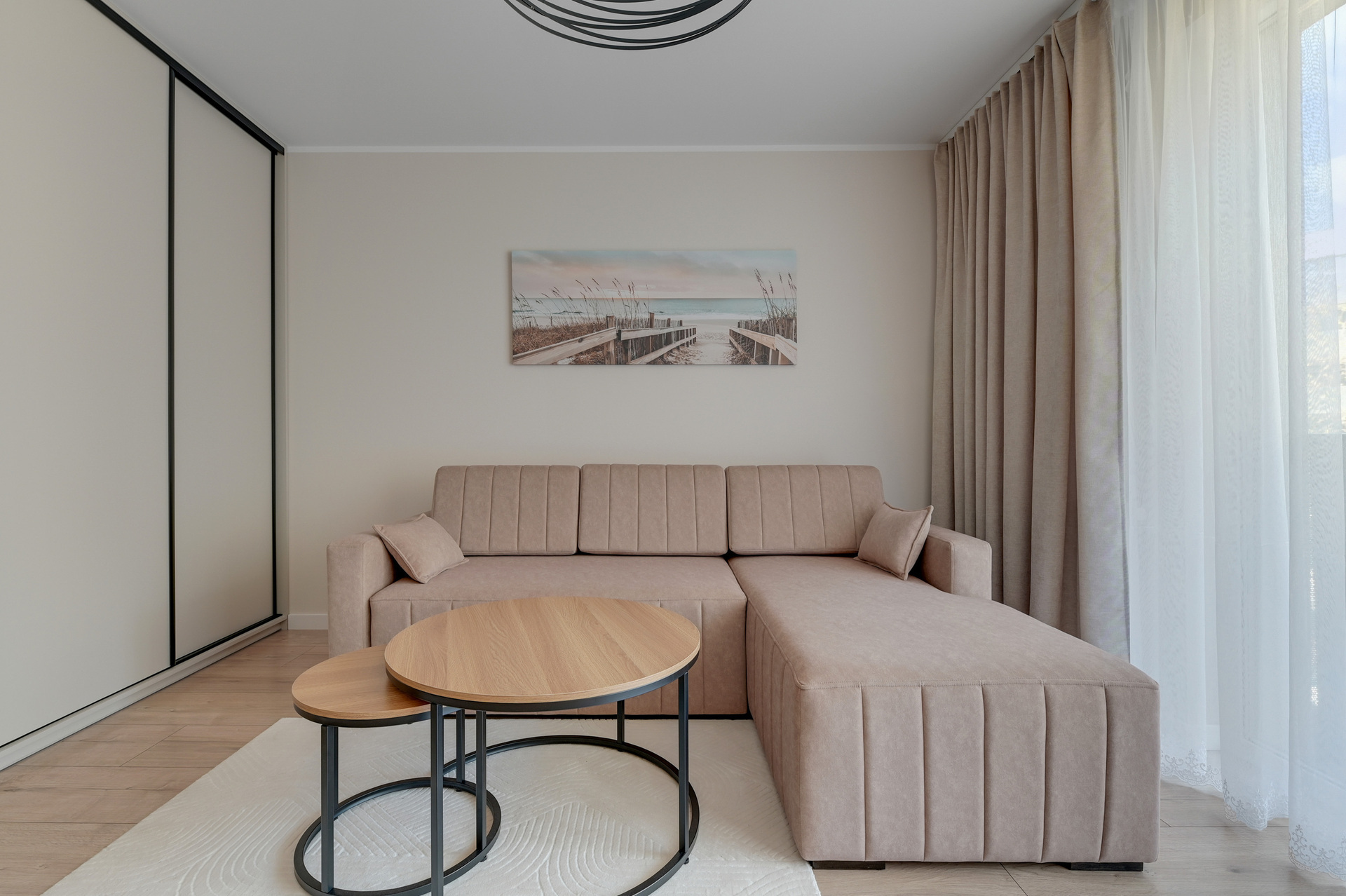 Grand Apartments