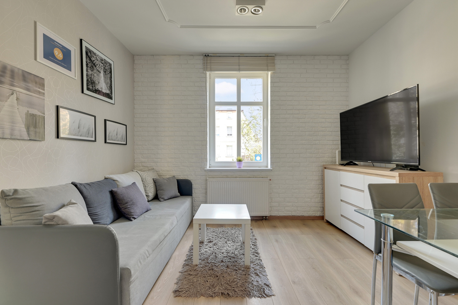 Grand Apartments