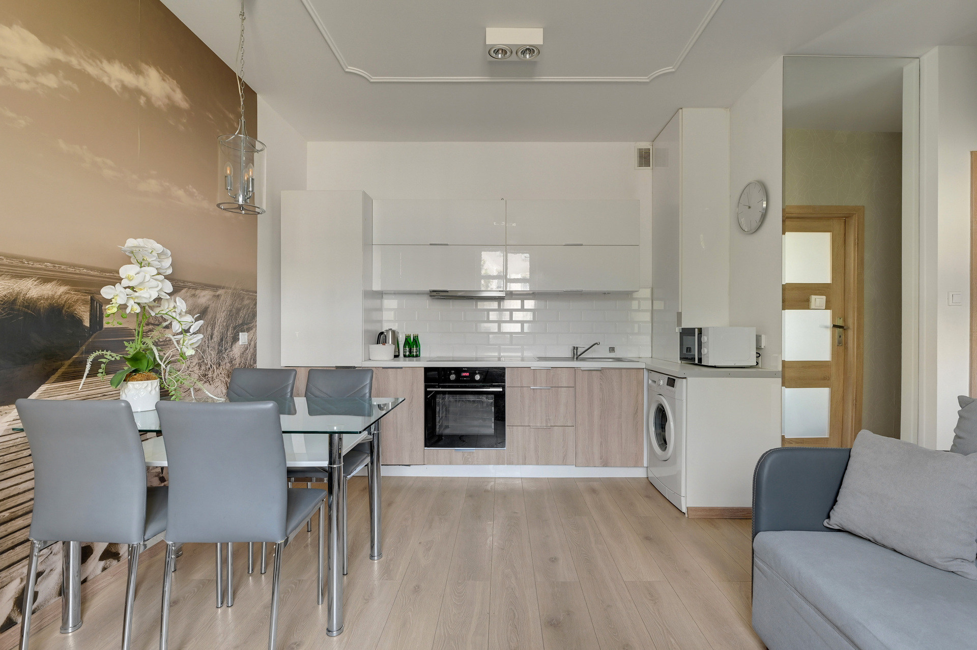 Grand Apartments