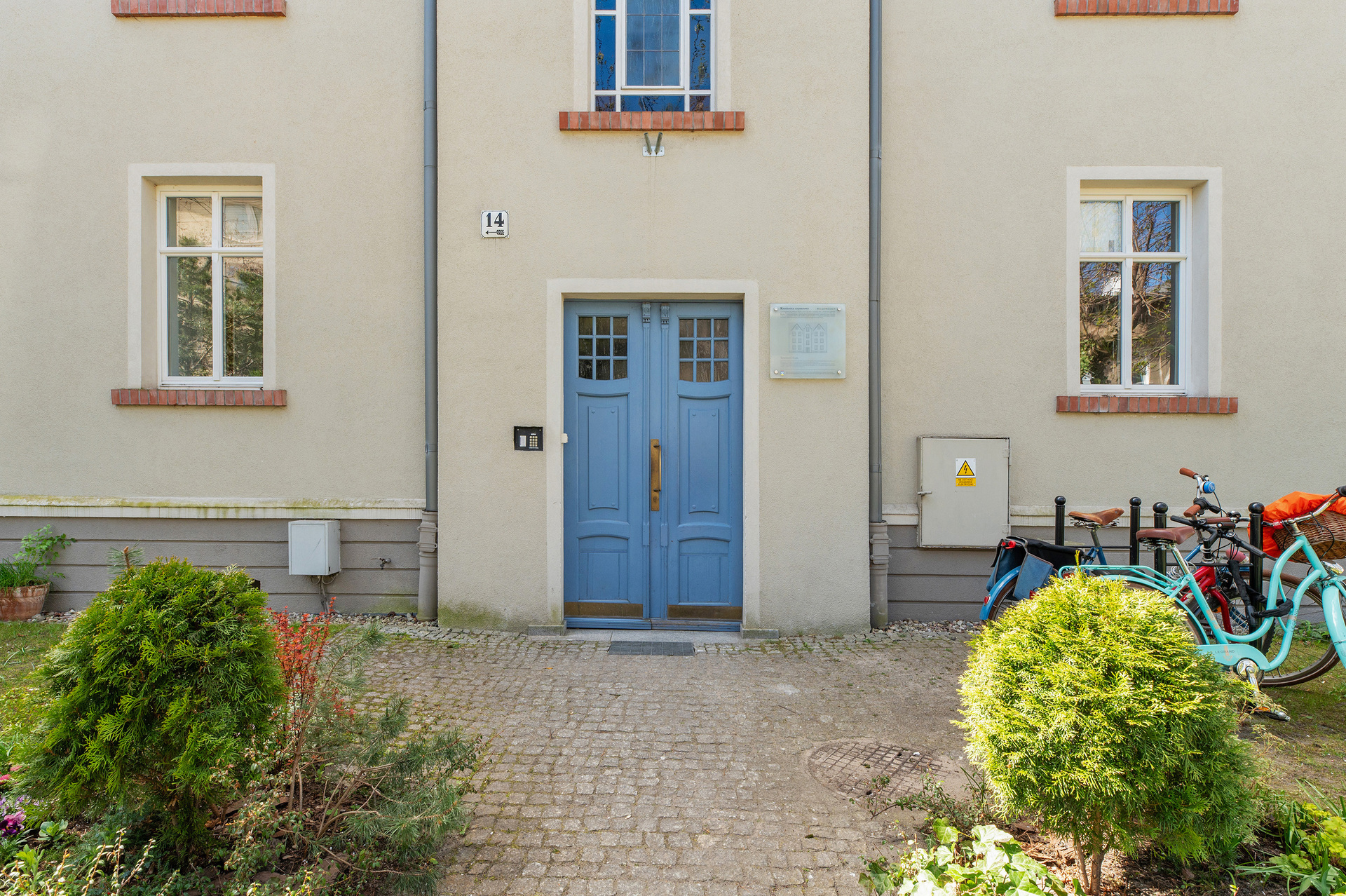 Grand Apartments