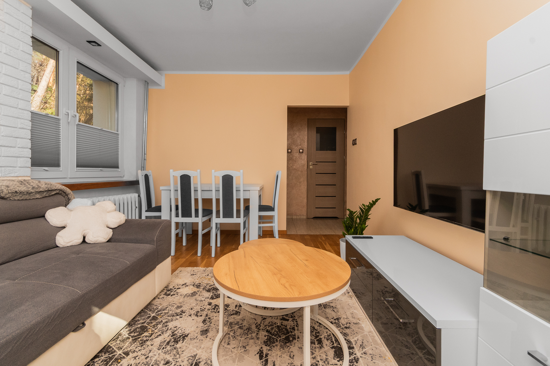 Grand Apartments