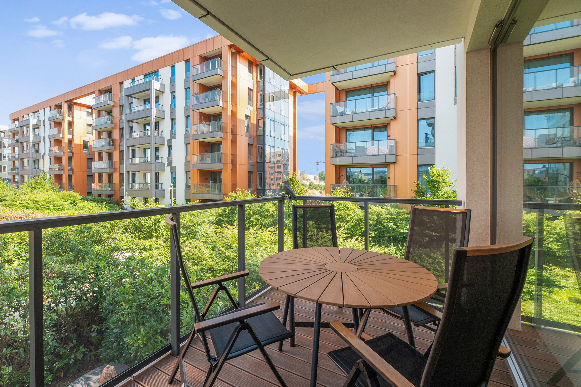 Grand Apartments
