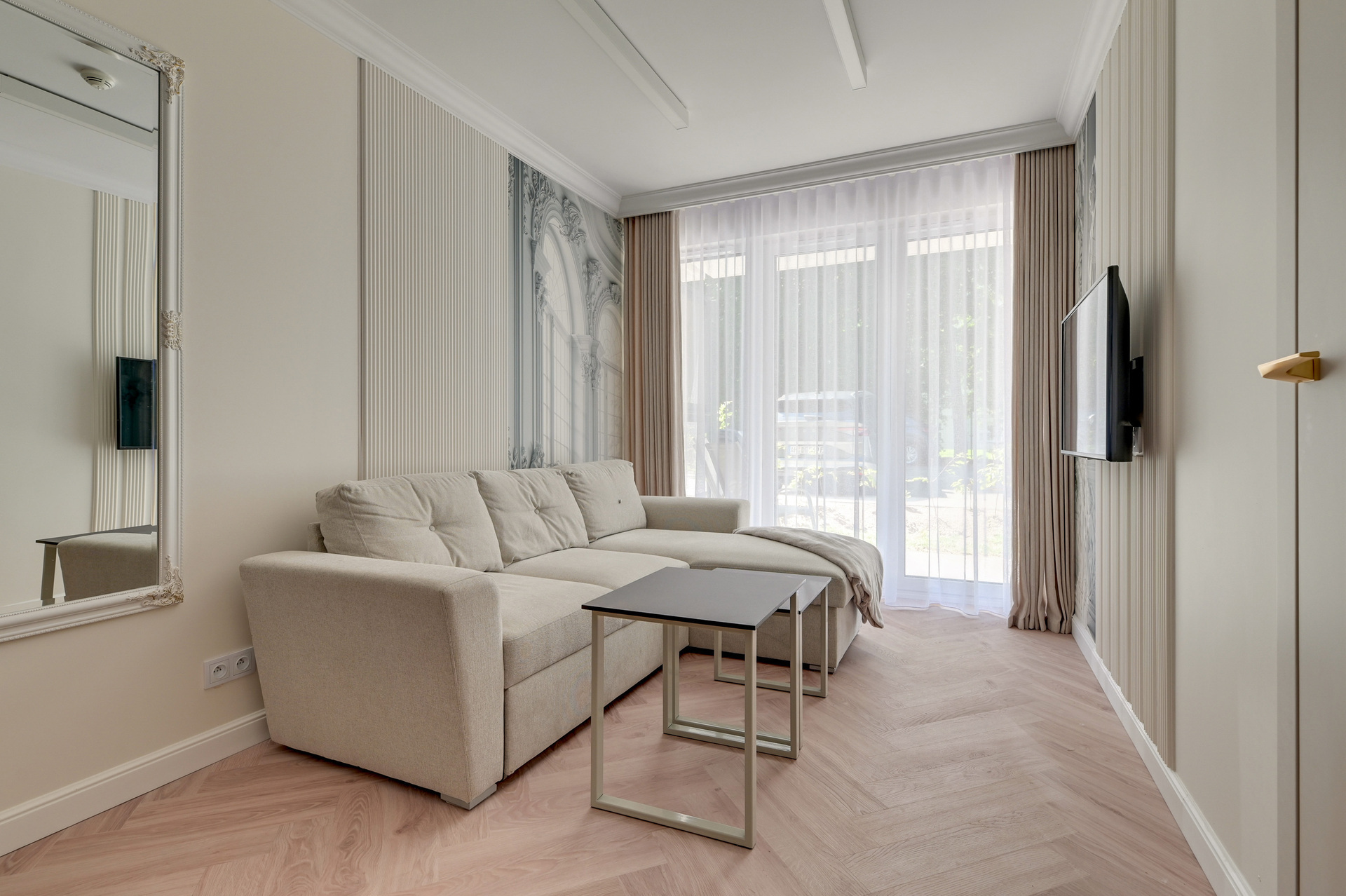 Grand Apartments